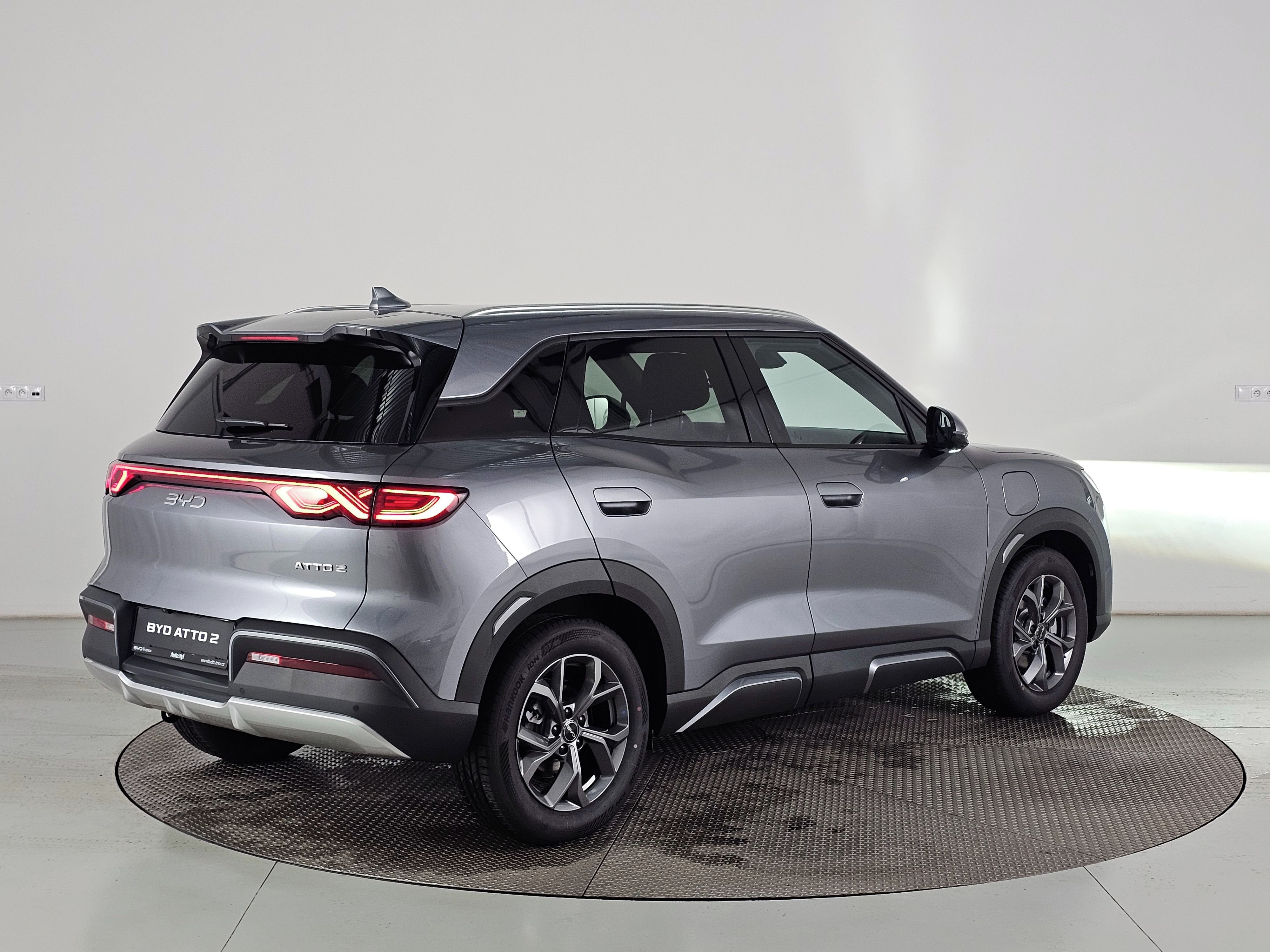BYD ATTO 2, 204k Comfort 64,8 kWh - fotka 6