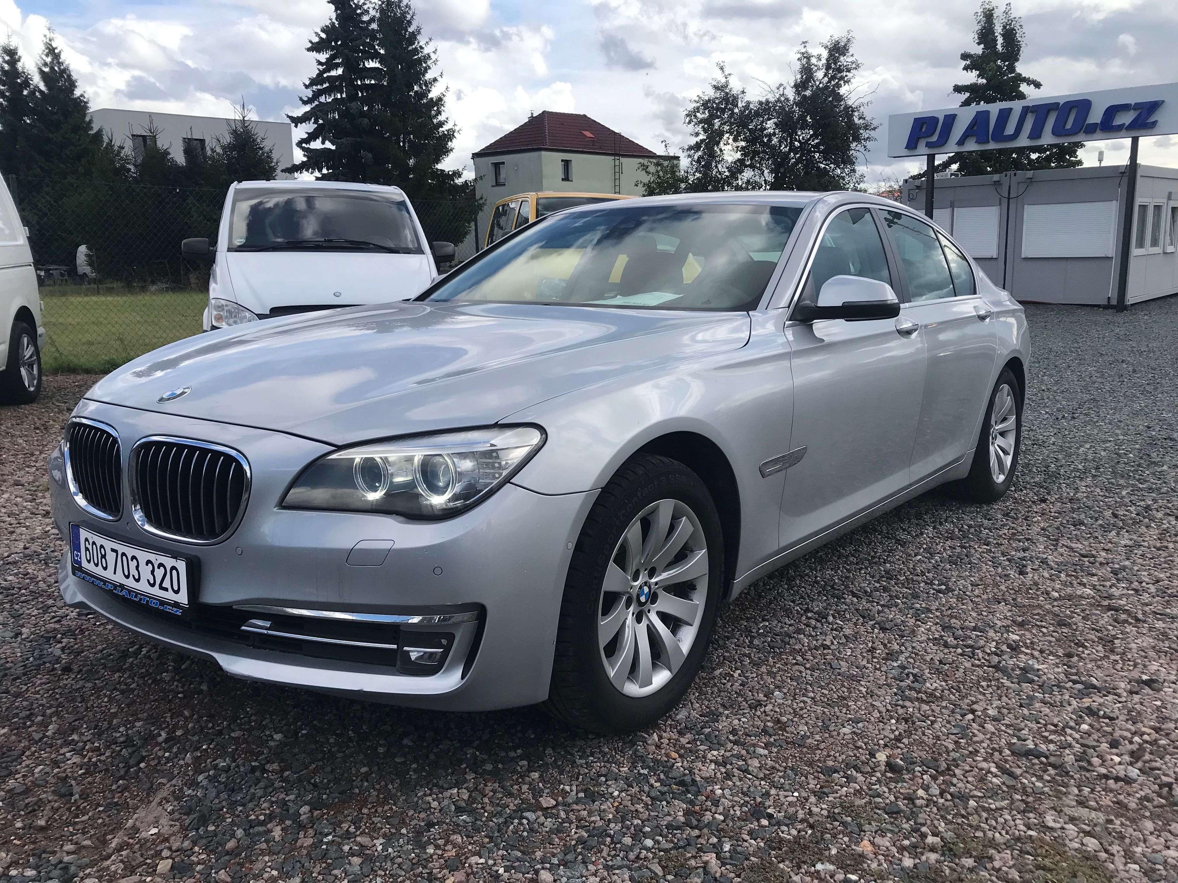 BMW Řada 7, 740d X-Drive,Facelift,Hud,ČR..