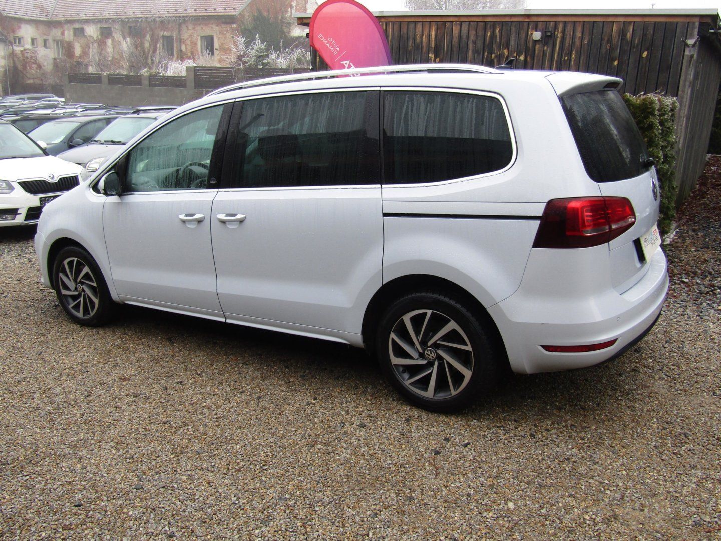 Volkswagen Sharan, 2. 0 TDI 135kW DSG TOP QUALITY - fotka 4