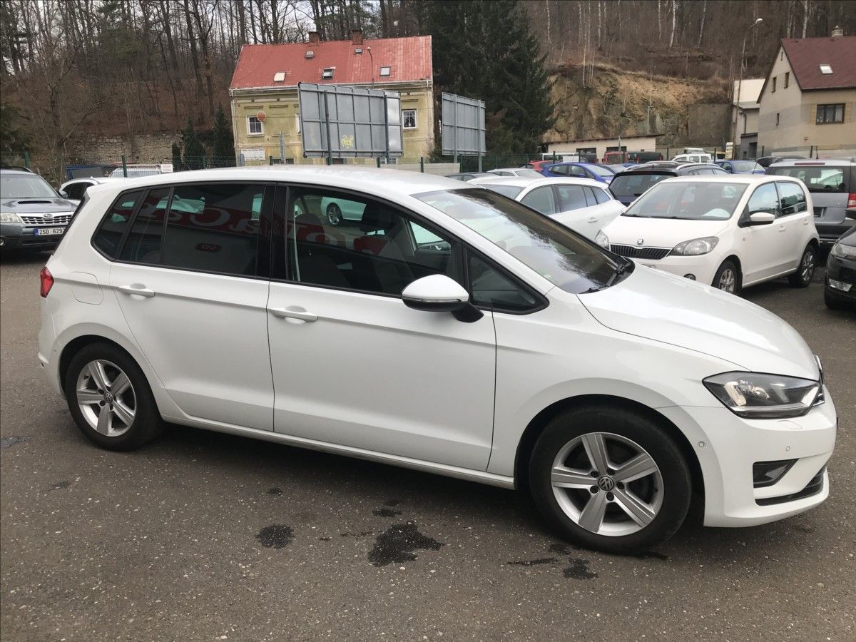 Volkswagen Golf Sportsvan, 2,0 TDi 110kW 6MT - fotka 4