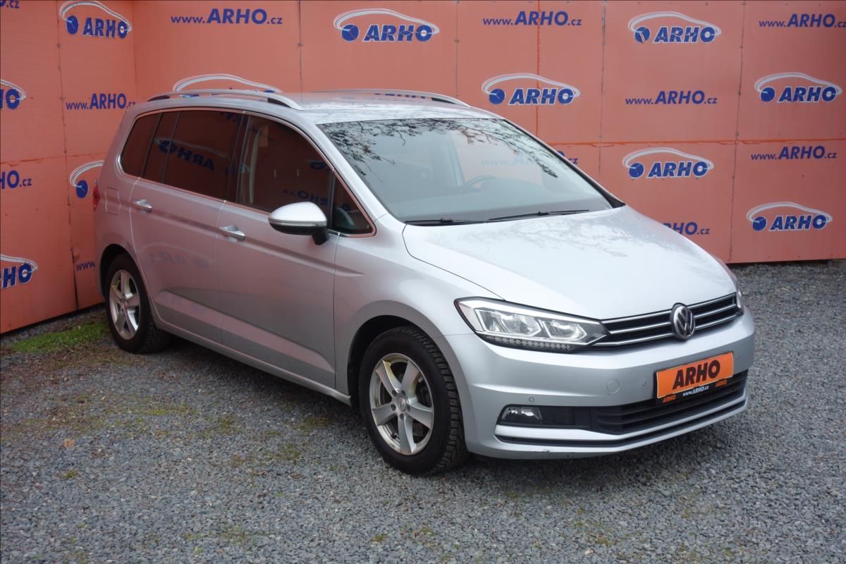 Volkswagen Touran, 2,0 TDi 110KW,ČR,SERV.KN.,DSG.