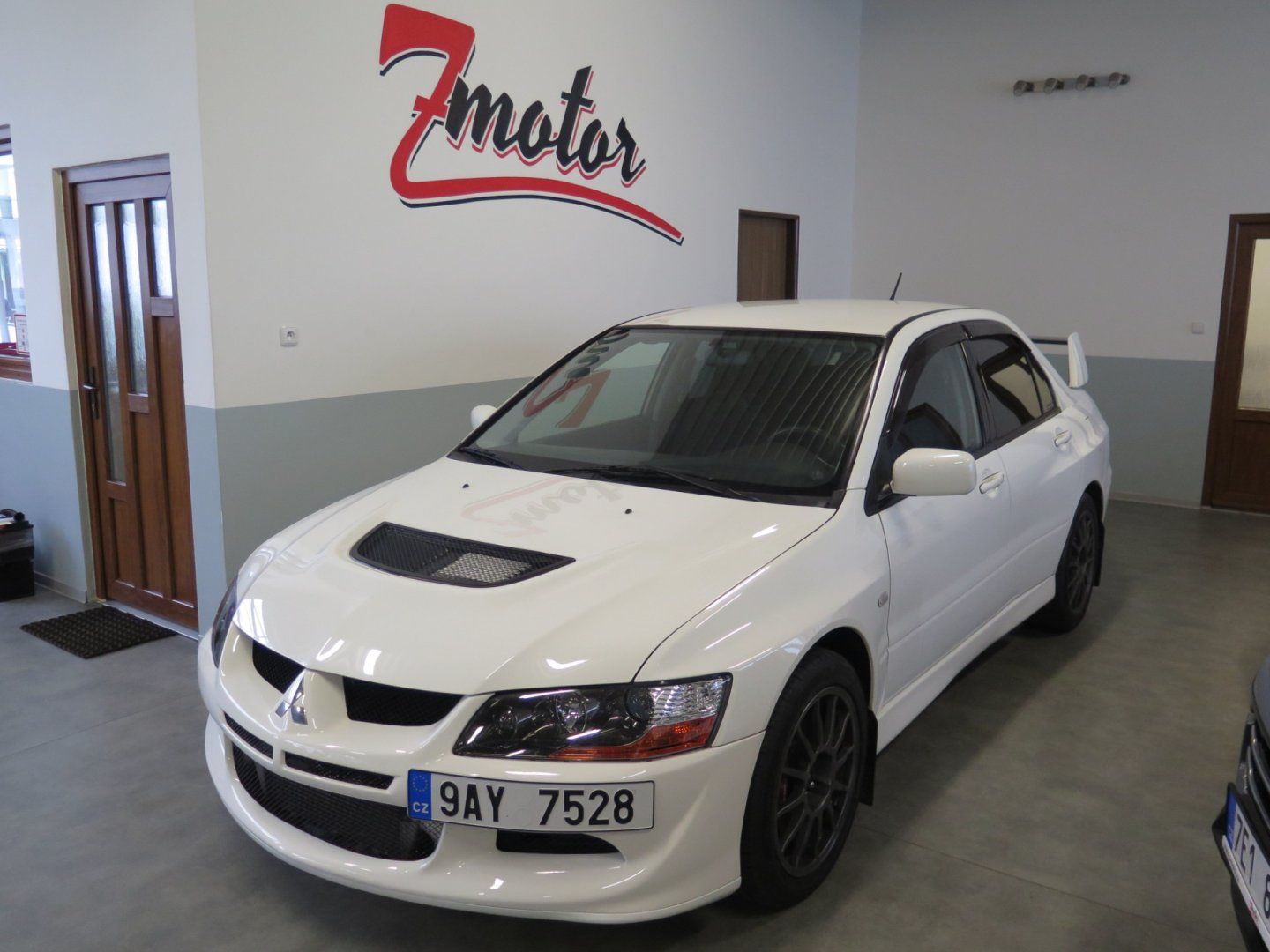 Mitsubishi Lancer, Evolution VIII MR FQ 320