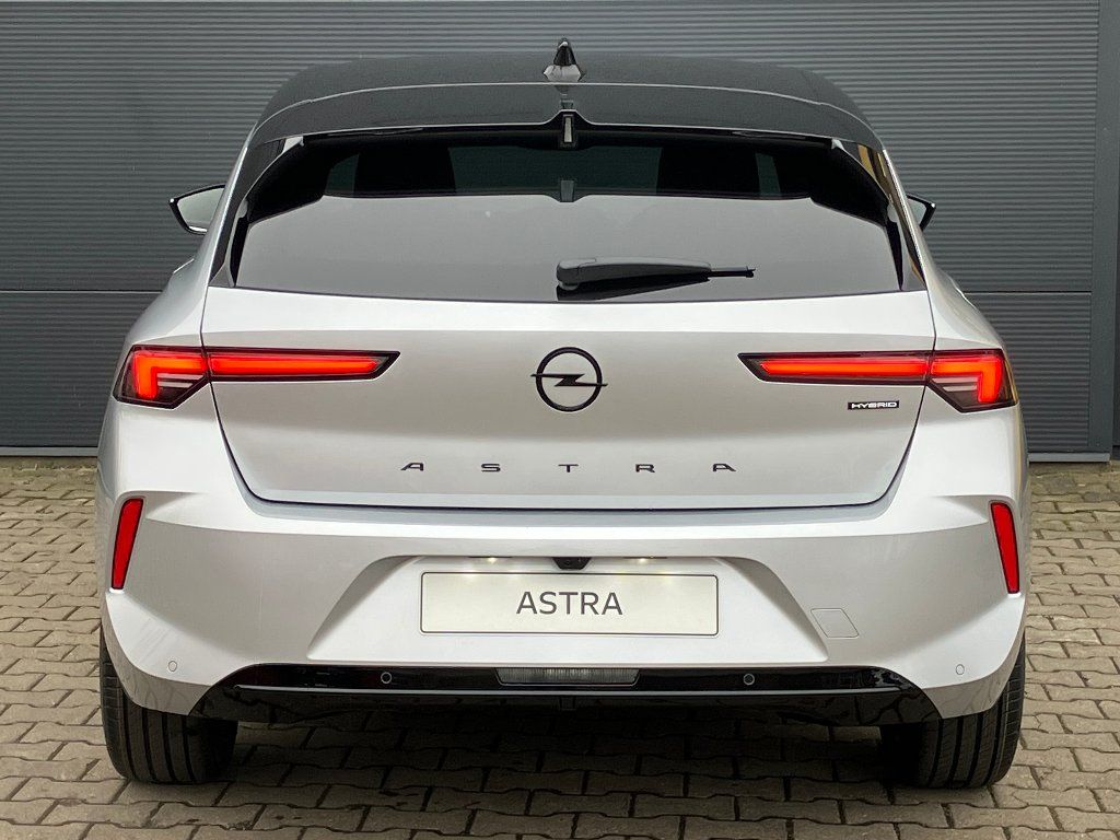 Opel Astra, Hybrid 1.2 Turbo (145k) eDCT6 - fotka 5