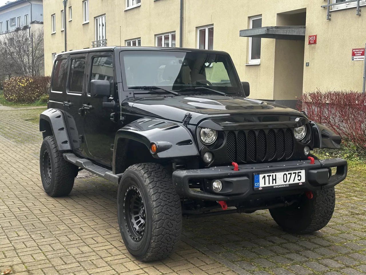 Jeep Wrangler Sahara, 3.6 V6 Unlimited 4x4 Kůže Navi - fotka 4