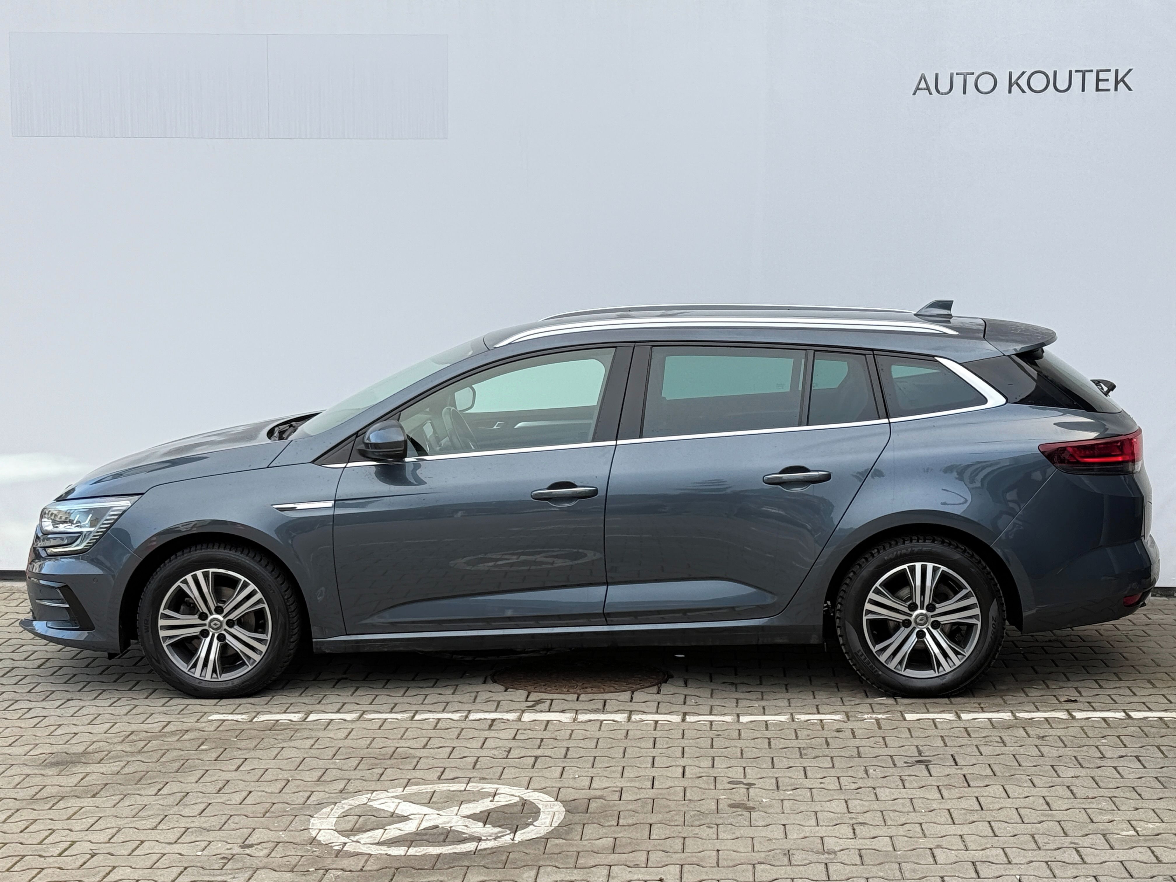 Renault Mégane, 1.3TCe 140PS AT CZ DPH - fotka 3