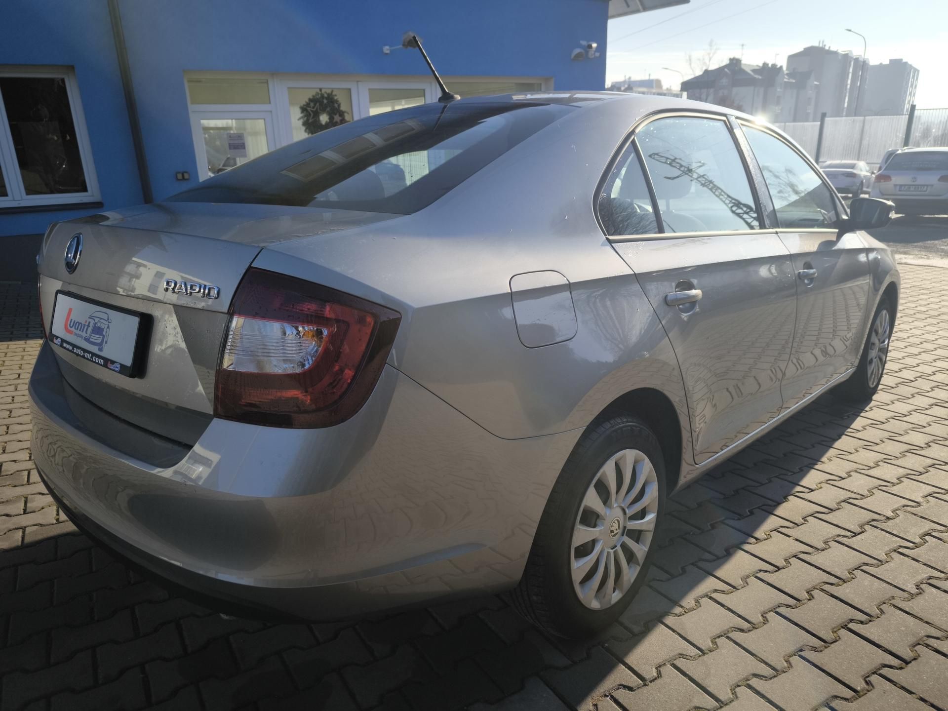 Škoda Rapid, 1.0 TSI - fotka 5