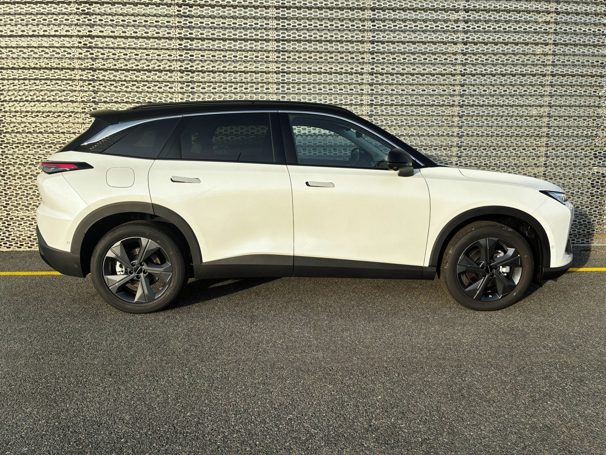 BAIC X55, 1,5T 130kW LUXURY 7DCT 4x2 - fotka 5