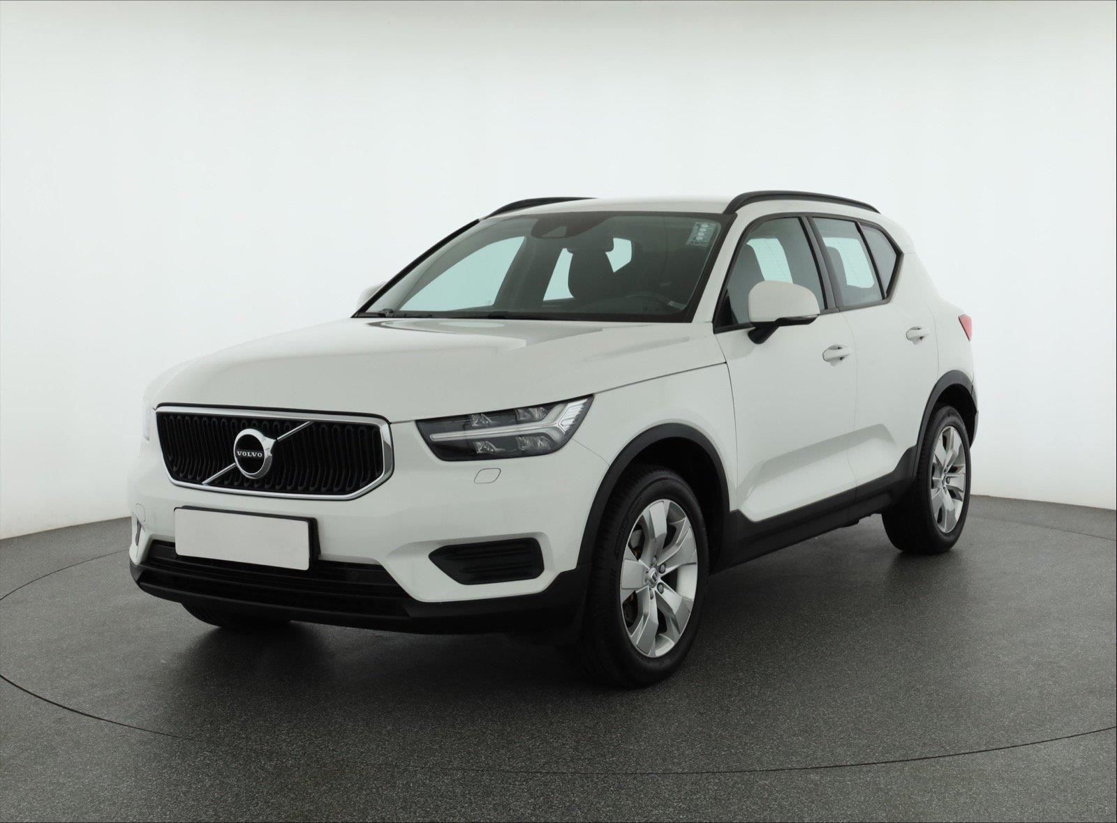 Volvo XC40, T3, NOVÁ CENA, Serv.kniha - fotka 2