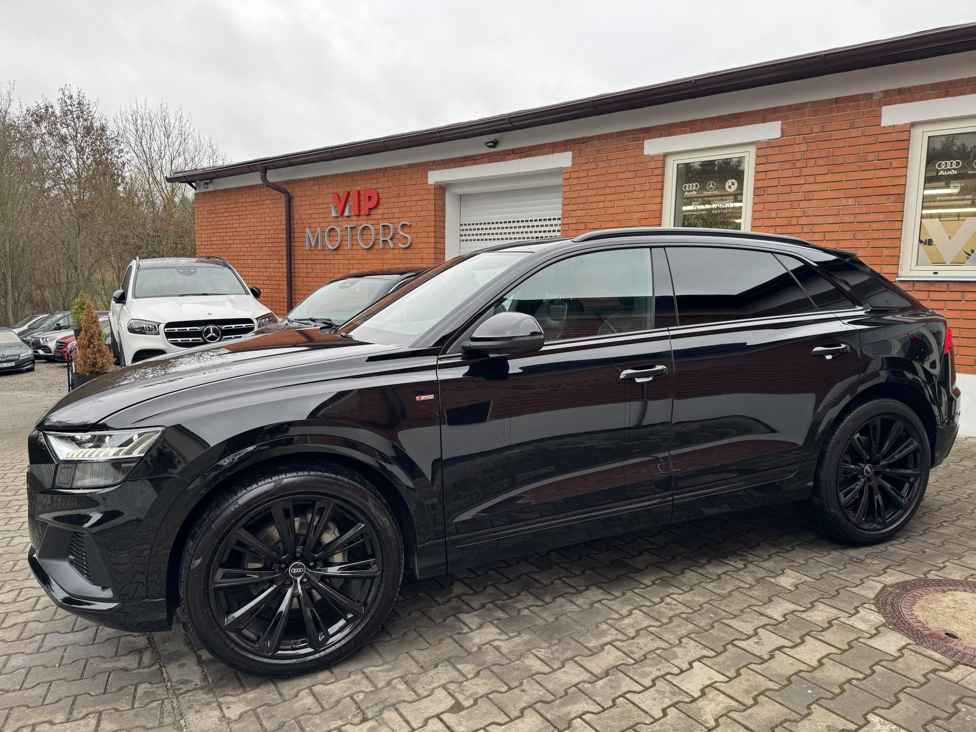 Audi Q8, 50TDi-R23-NEZ.TOP-ČR-SERVIS - fotka 2