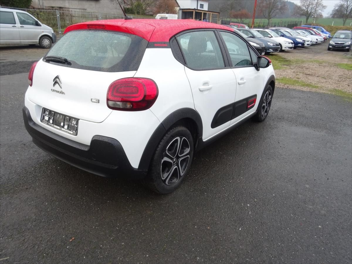 Citroën C3, 1,2 PureTech 61 kW - fotka 4