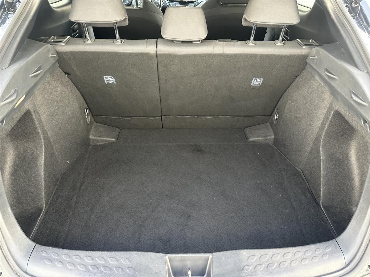 Toyota C-HR, 1,2 4x4 TOP - fotka 5