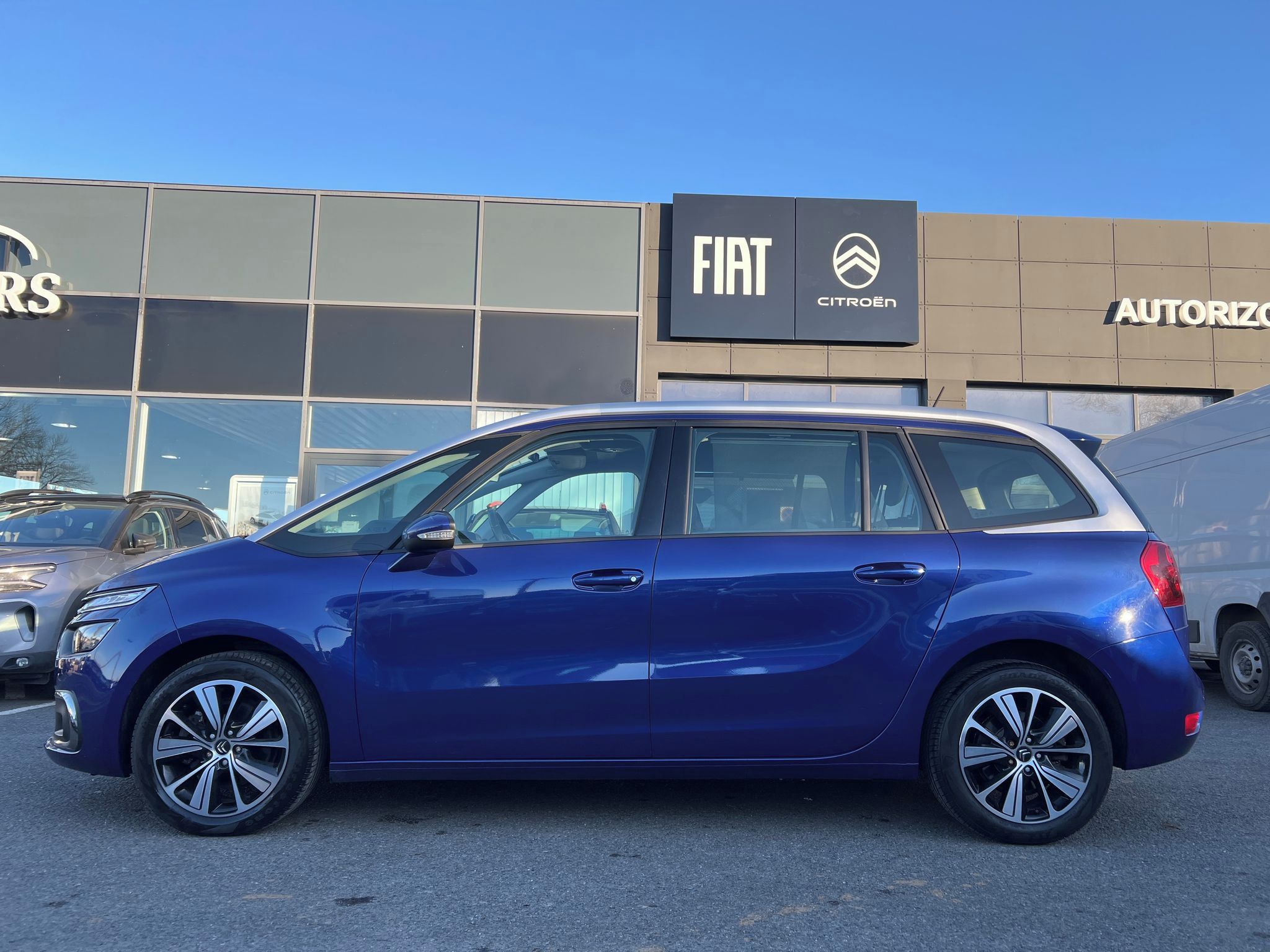 Citroën Grand C4 SpaceTourer, 2.0 160k EAT8 ZÁRUKA SERVIS - fotka 4