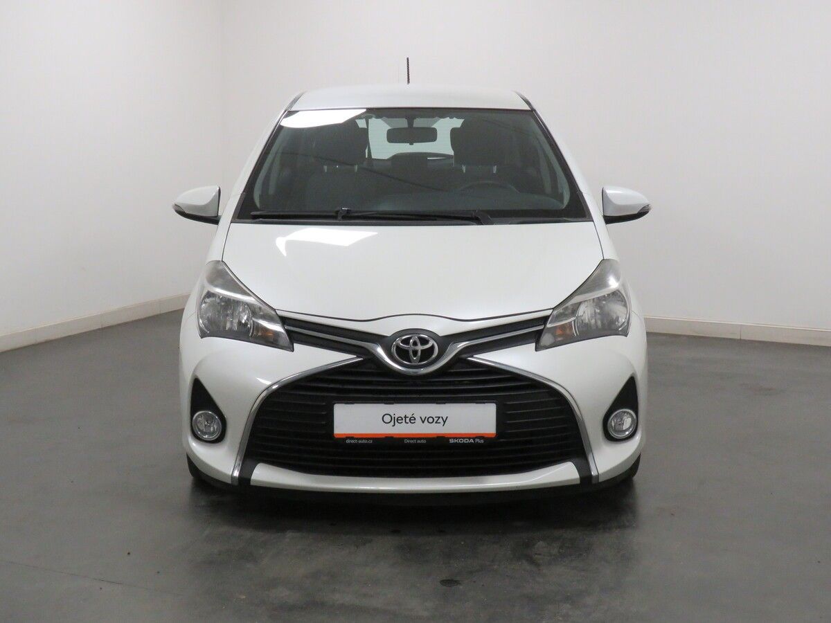 Toyota Yaris, 1.0 VVT-i 51 kW Trend - fotka 4