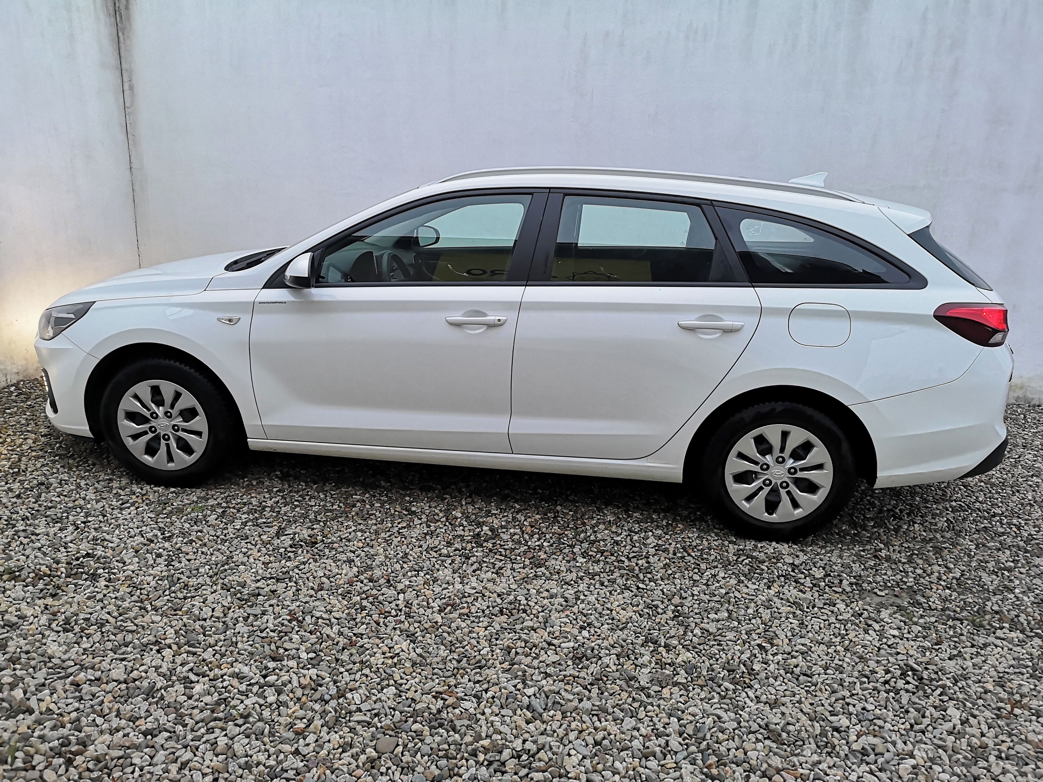 Hyundai i30, 1.5i 81 kW 1.Maj. ČR DPH - fotka 4