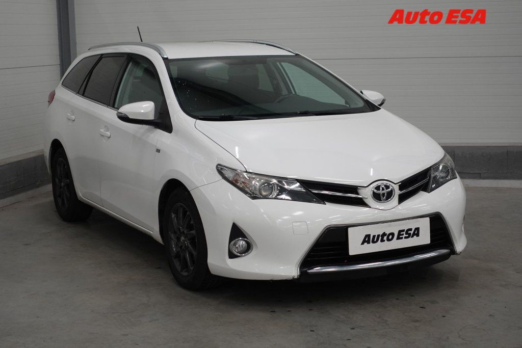Toyota Auris, 1.4D,1.maj,ČR,autoAC