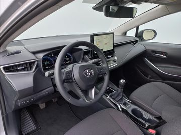 1,8 Hybrid e-CVT 140k  SD Comf