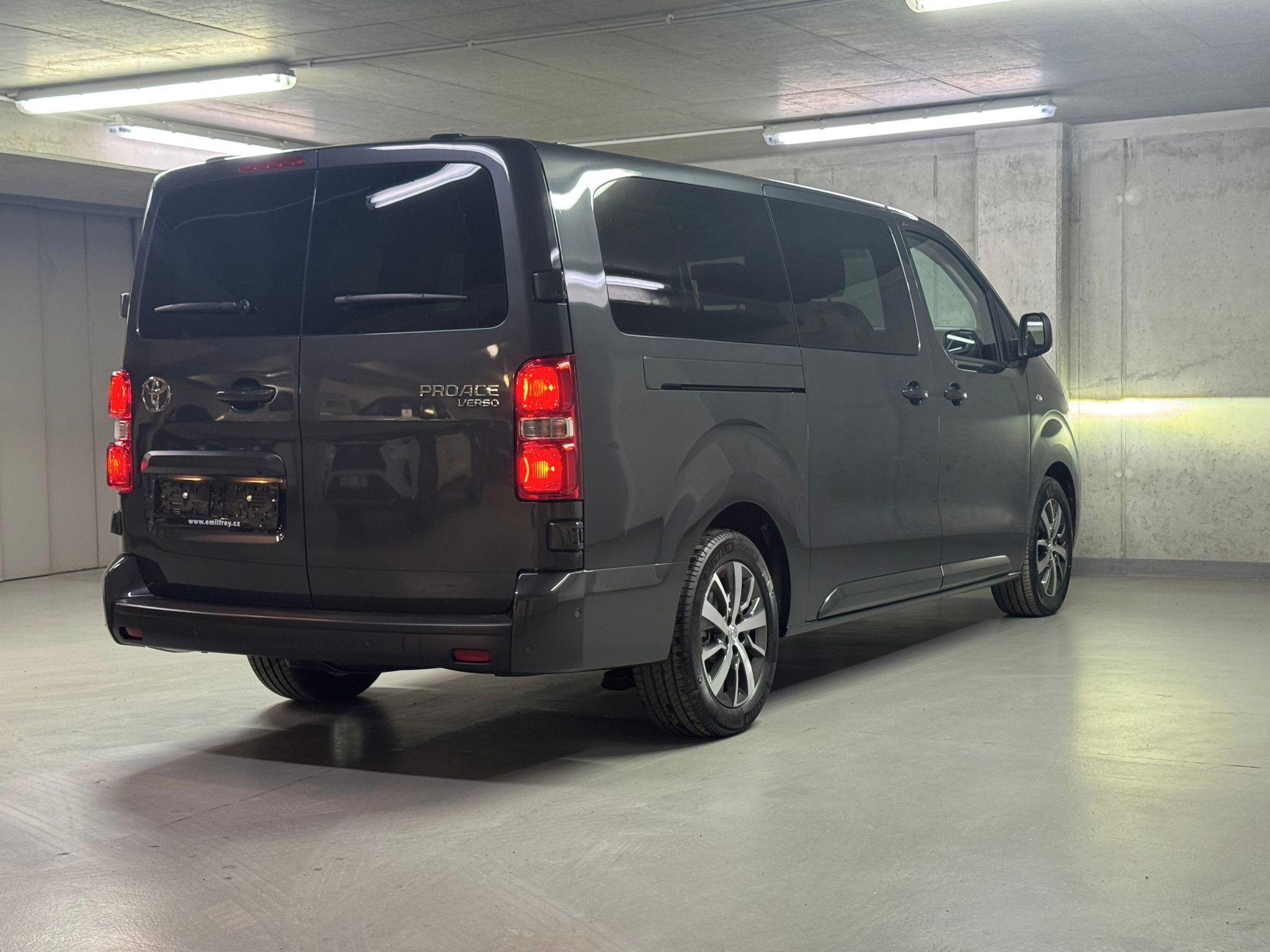 Toyota Proace Verso, L2 Business Comfort 2.2 AT - fotka 5