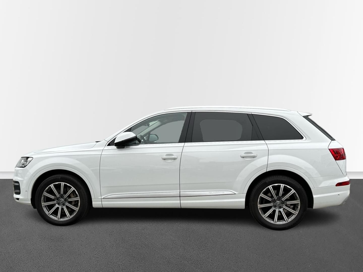 Audi Q7, 3.0 50 TDI Quatrro 7 míst ČR - fotka 3