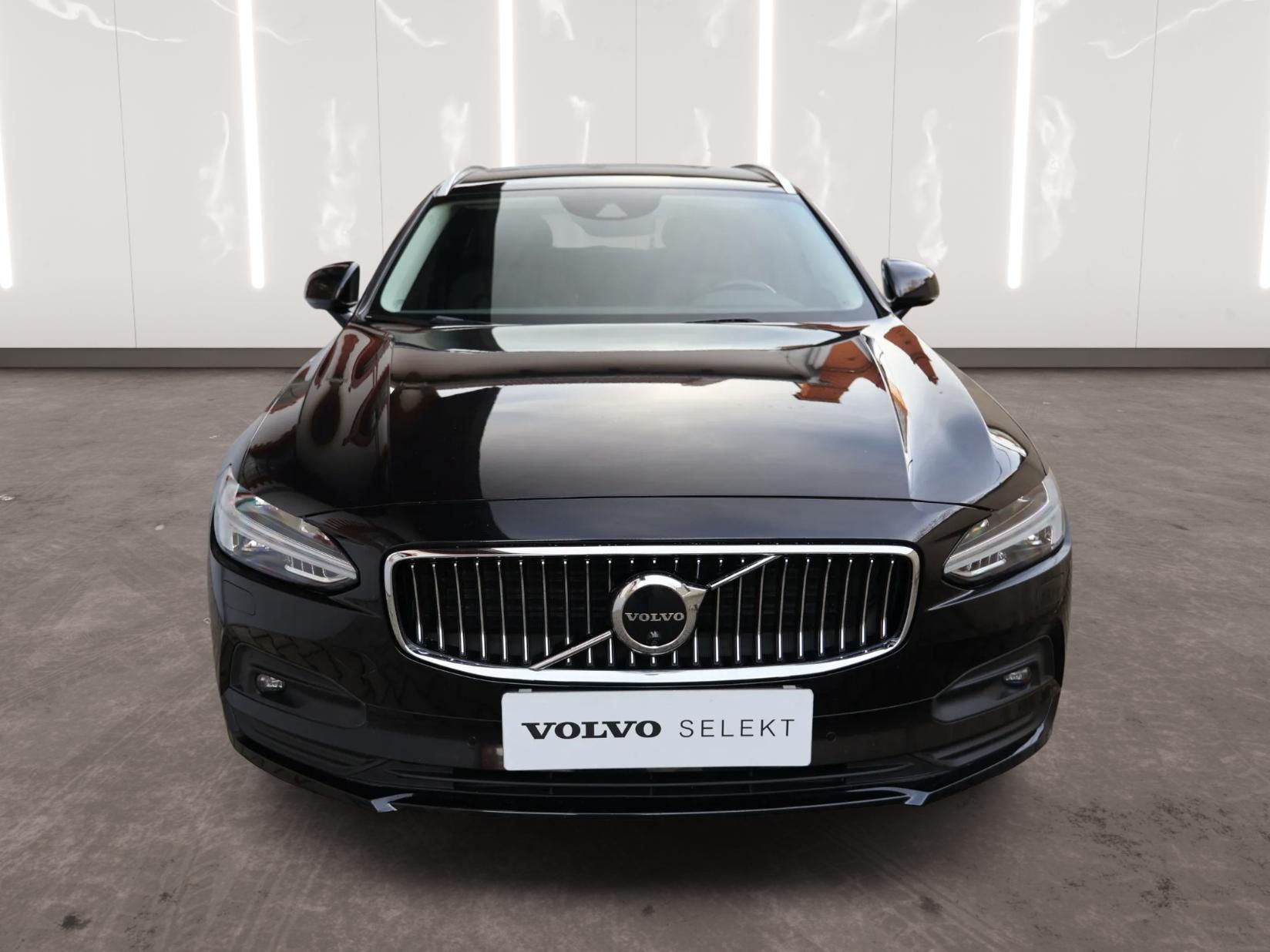 Volvo V90, Momentum,  B4 mildhybrid - fotka 6