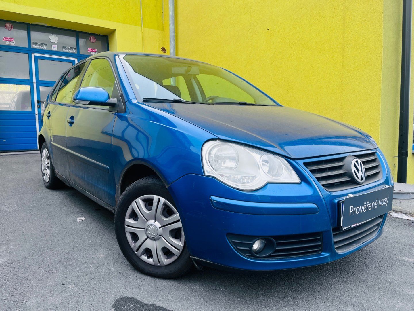 Volkswagen Polo, 1.2 i BENZÍN 5 DVEŘÍ KLIMA