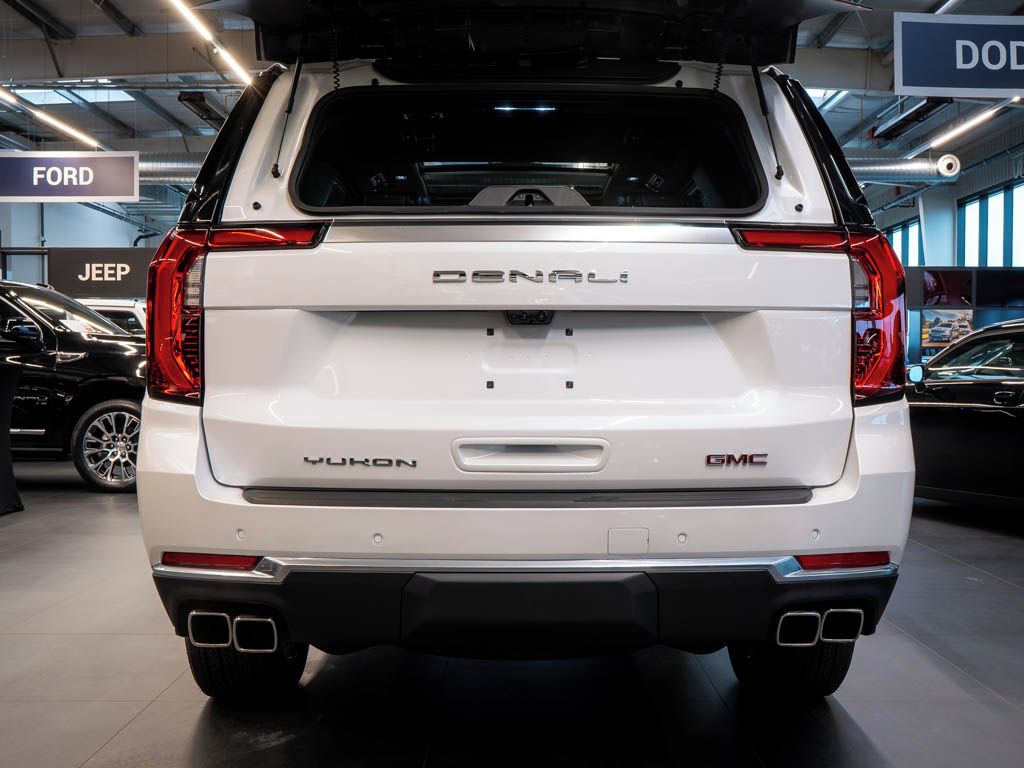 GMC Yukon, 6.2 V8 Denali Reserve Package - fotka 5
