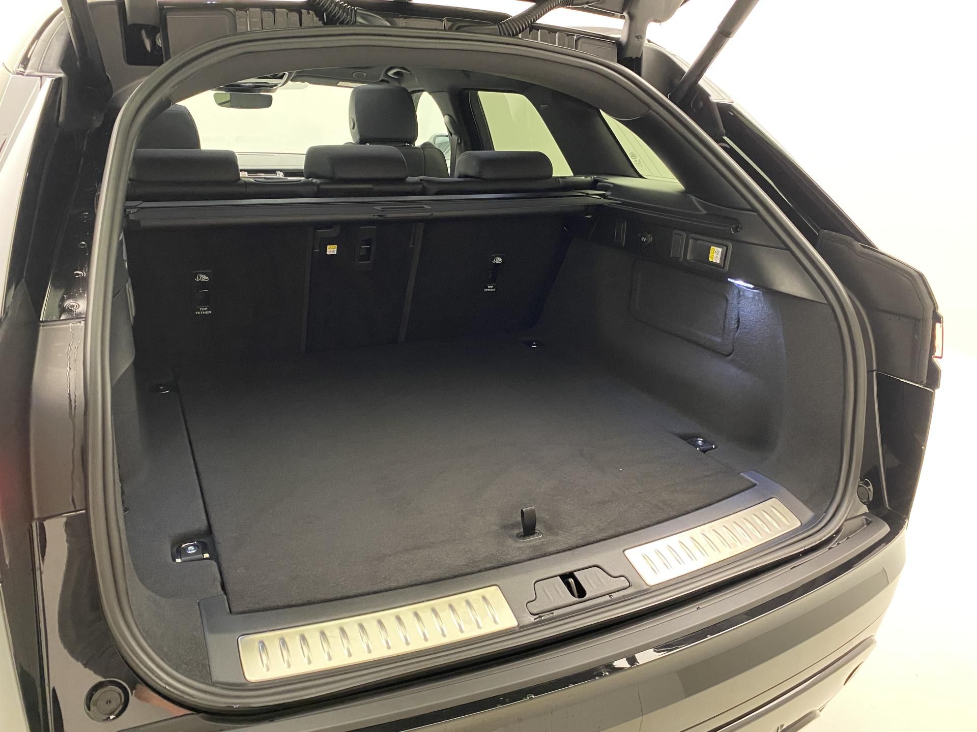 Land Rover Range Rover Velar, D300 Dynamic SE AWD AUT - fotka 5
