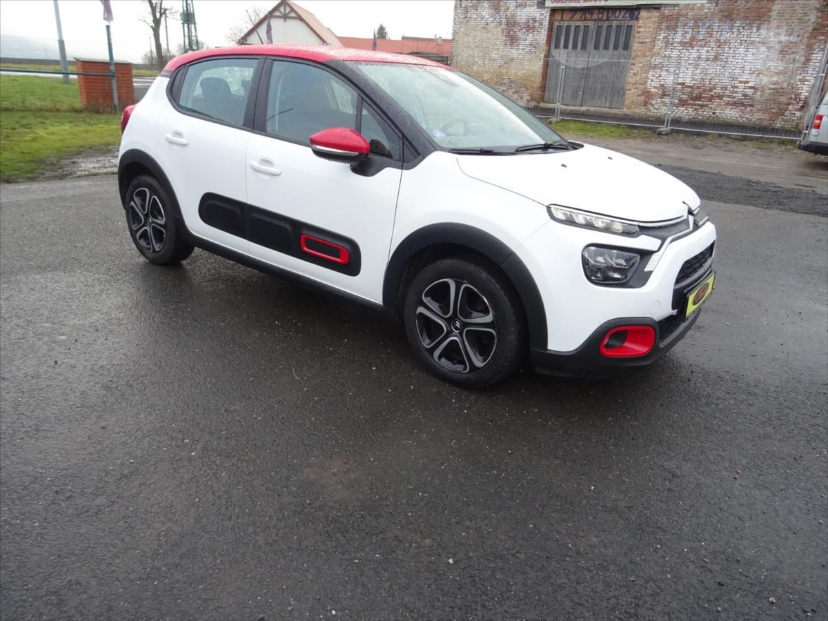 Citroën C3, 1,2 PureTech 61 kW - fotka 2