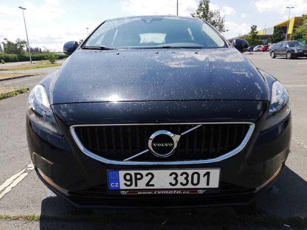 Volvo V40, Volvo V40 2,0 D2 - fotka 5