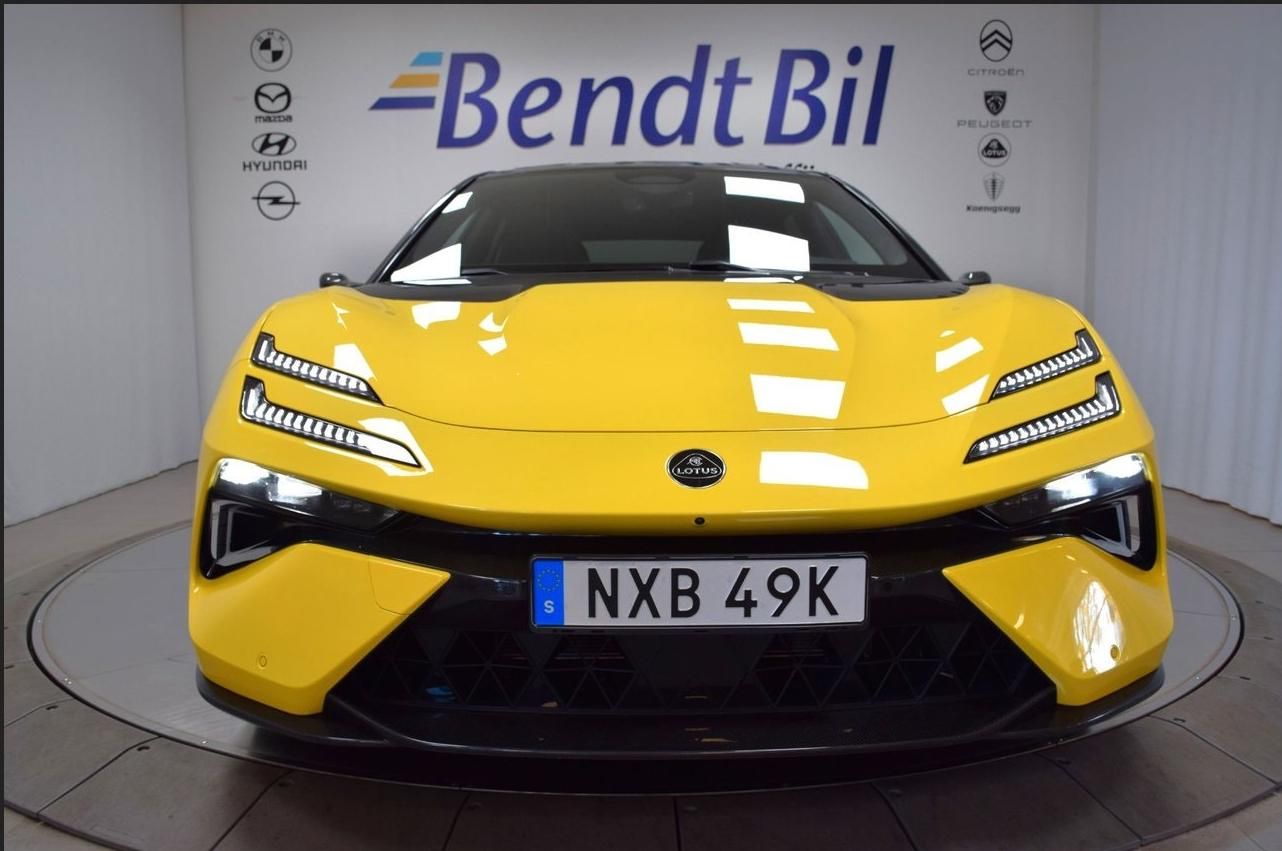 Lotus, Emeya R 918hp 102kWh AWD Pano - fotka 3