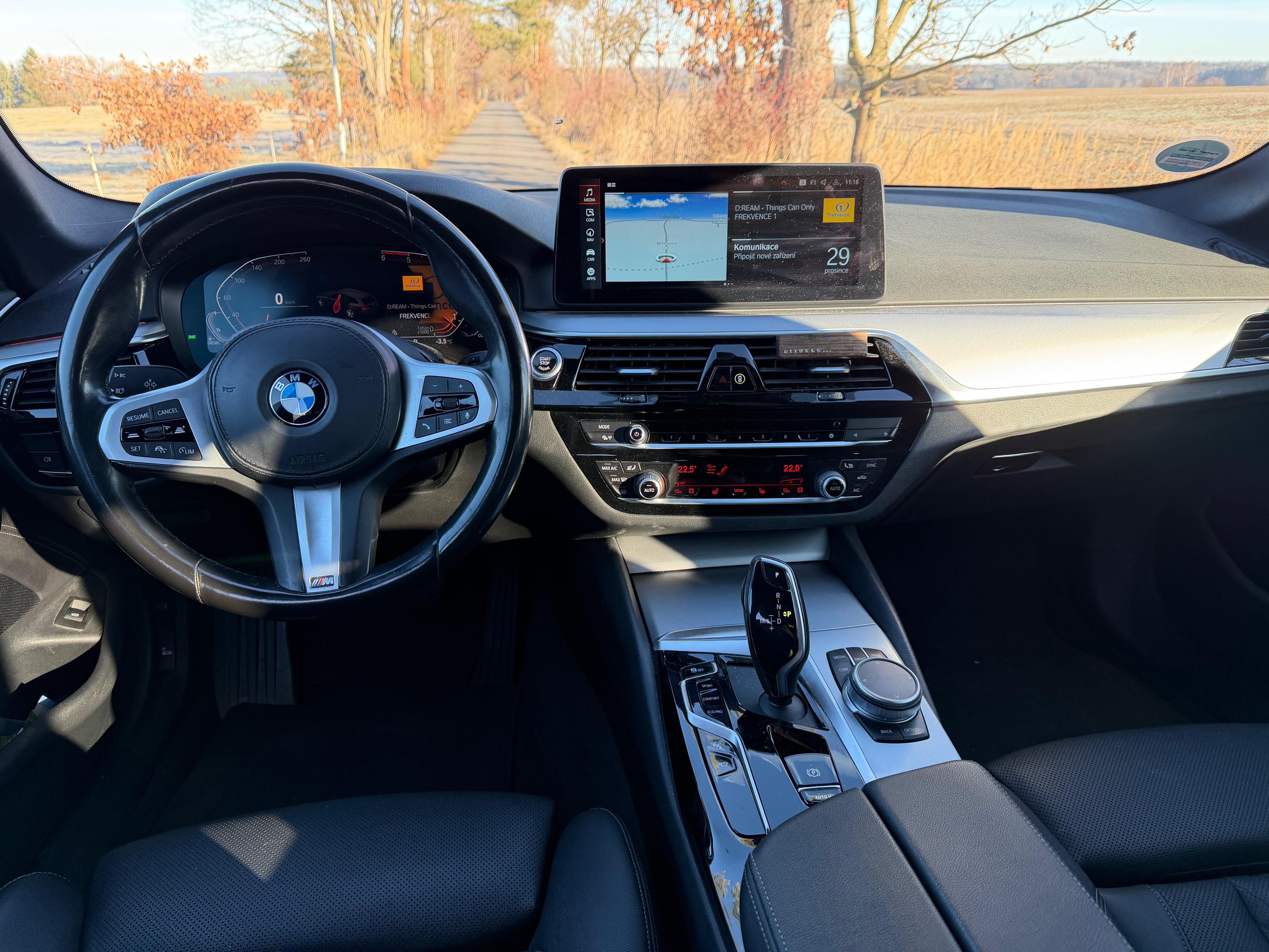 BMW Řada 5, G31 LCI 520XD DPH - fotka 6