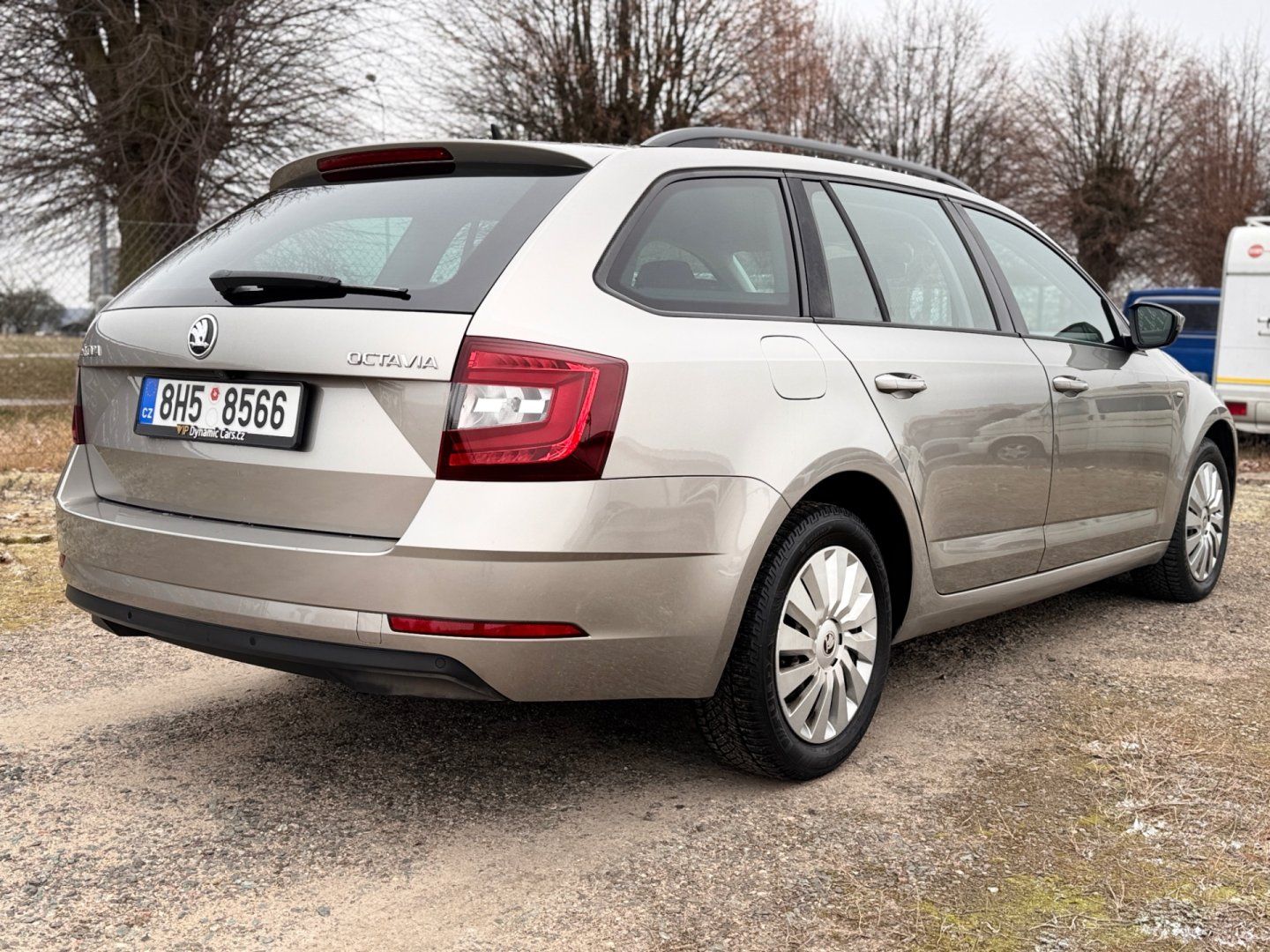 Škoda Octavia, 2.0 TDI DSG Drive LED WEBASTO - fotka 6