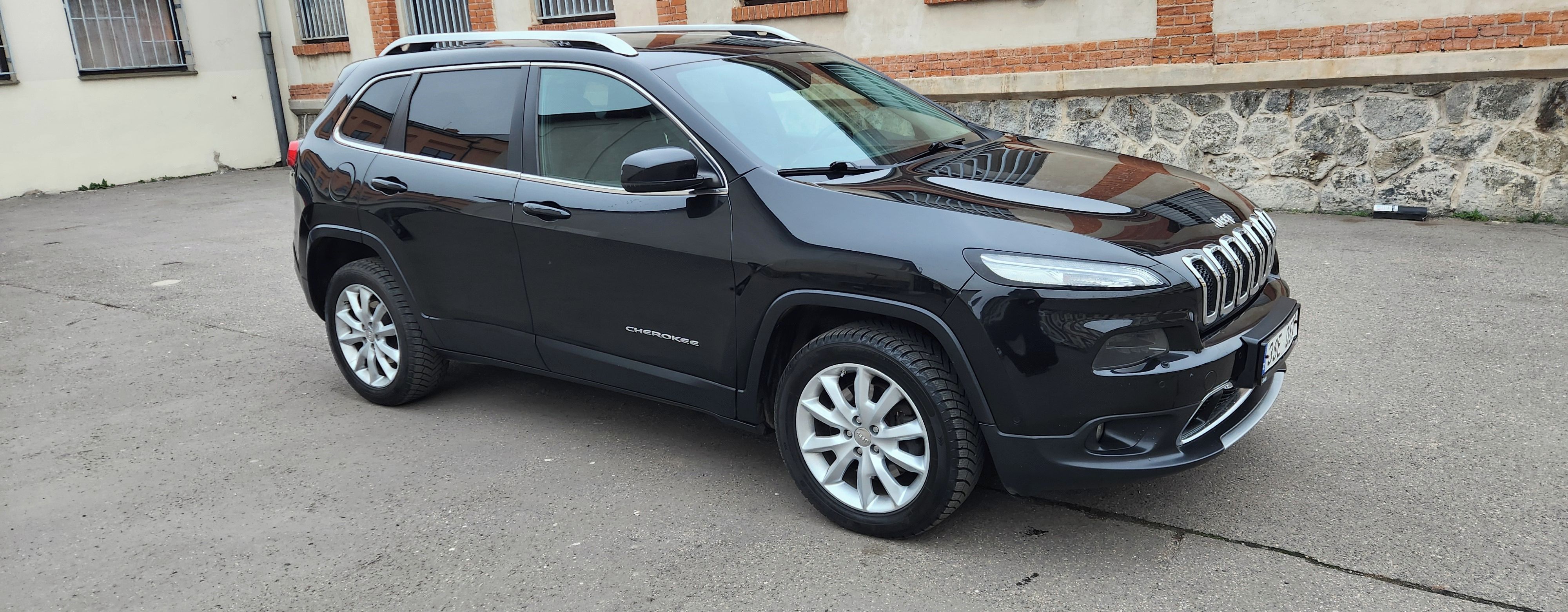 Jeep Cherokee, 2.0D MJET LIMITED AWD LED DPH - fotka 3