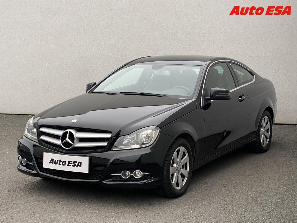 Mercedes-Benz Třídy C, 1.6i C180,Klima - fotka 3