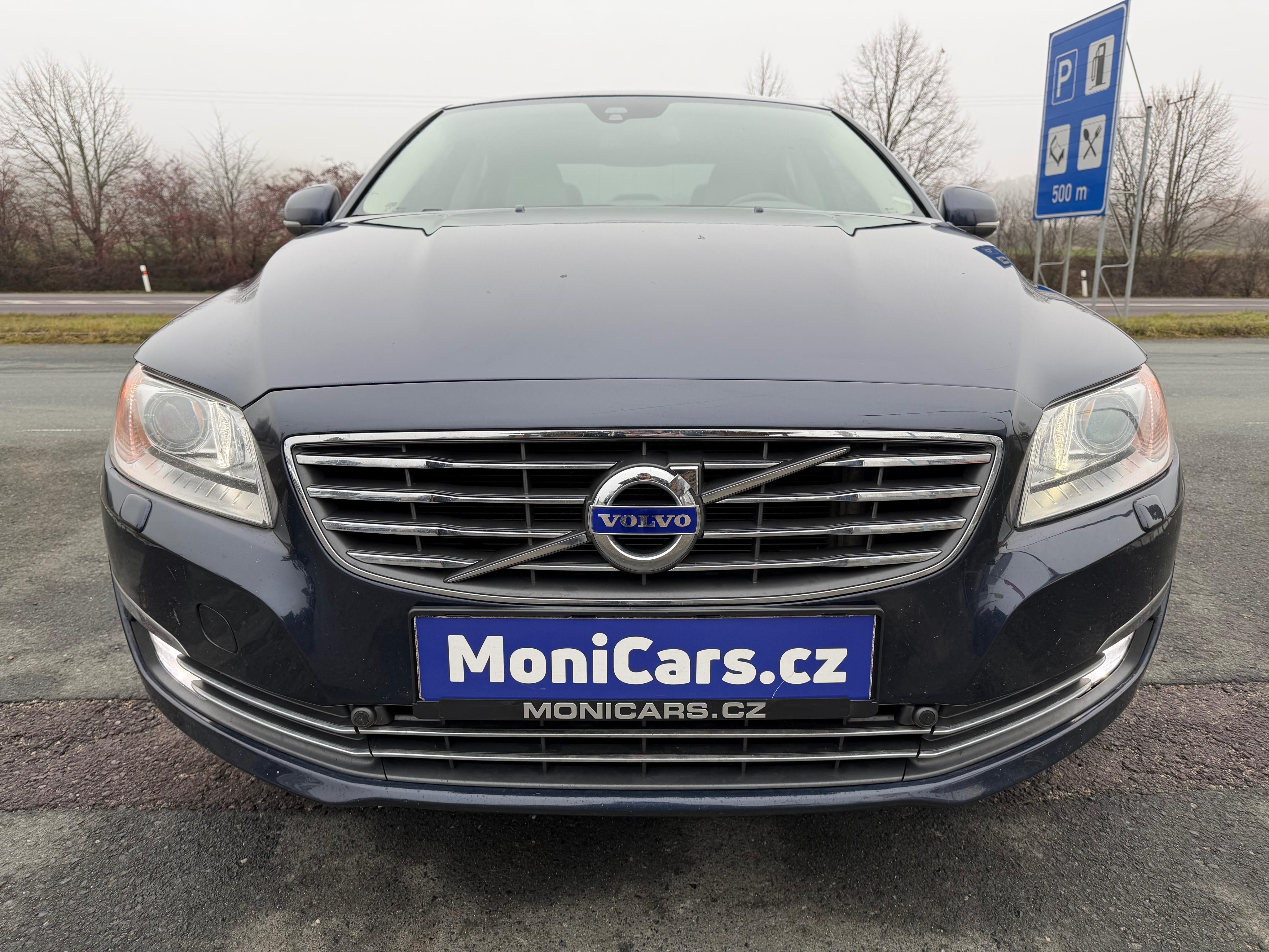 Volvo S80, 2.4 D5 158kW AUTOMAT, KŮŽE - fotka 2