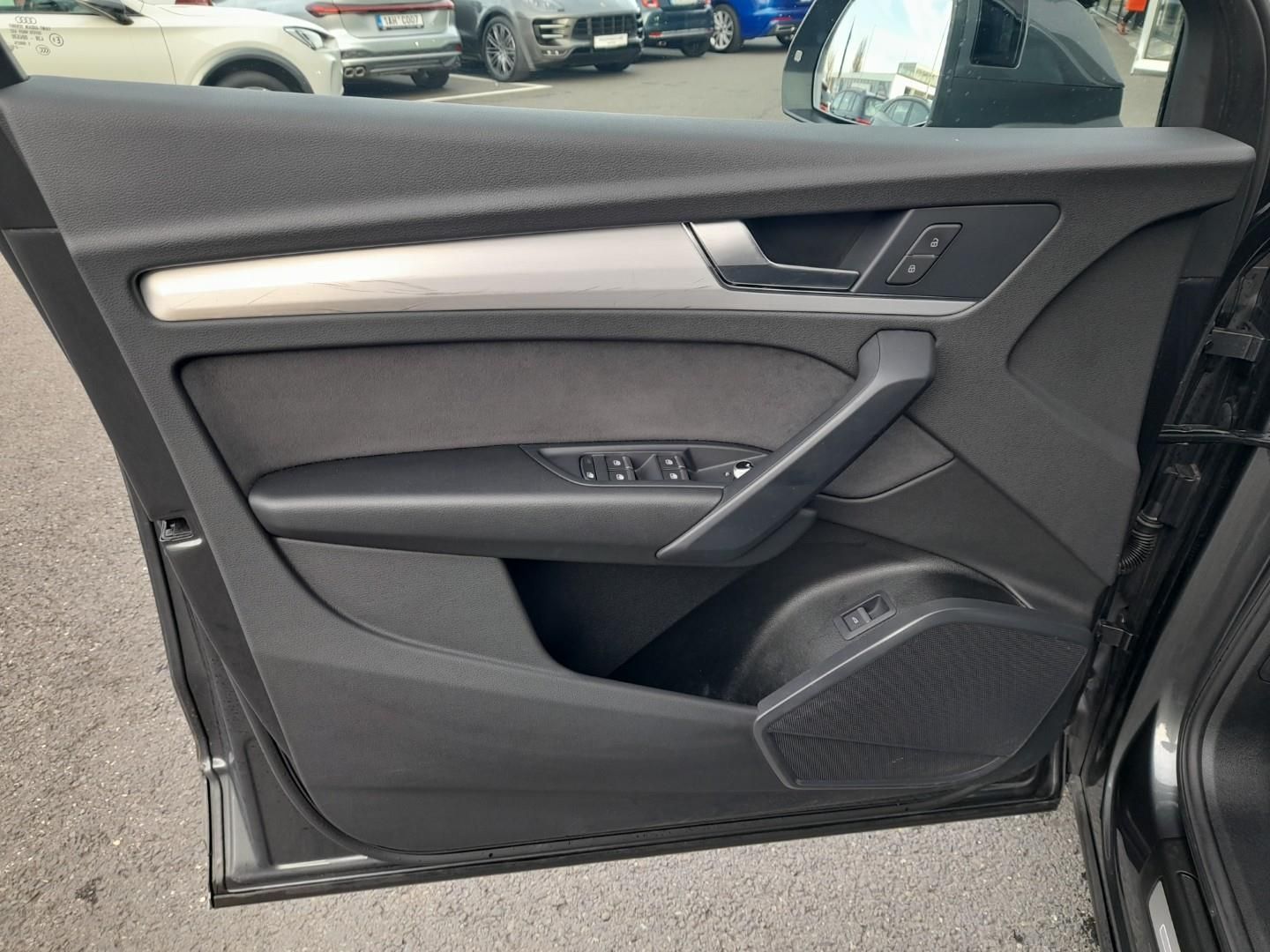 Audi Q5, Q5 Spb TDI 2.0 150 A7 - fotka 6