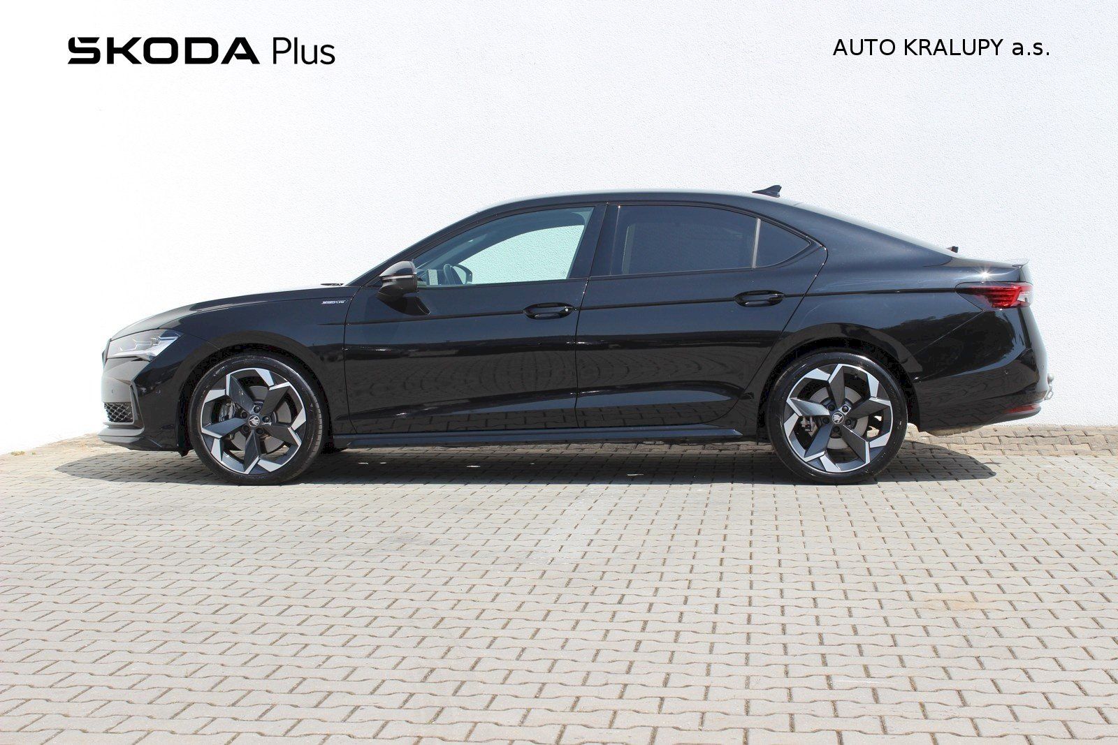 Škoda Superb, 2.0TSI/195kW SPORTLINE MAX - fotka 3