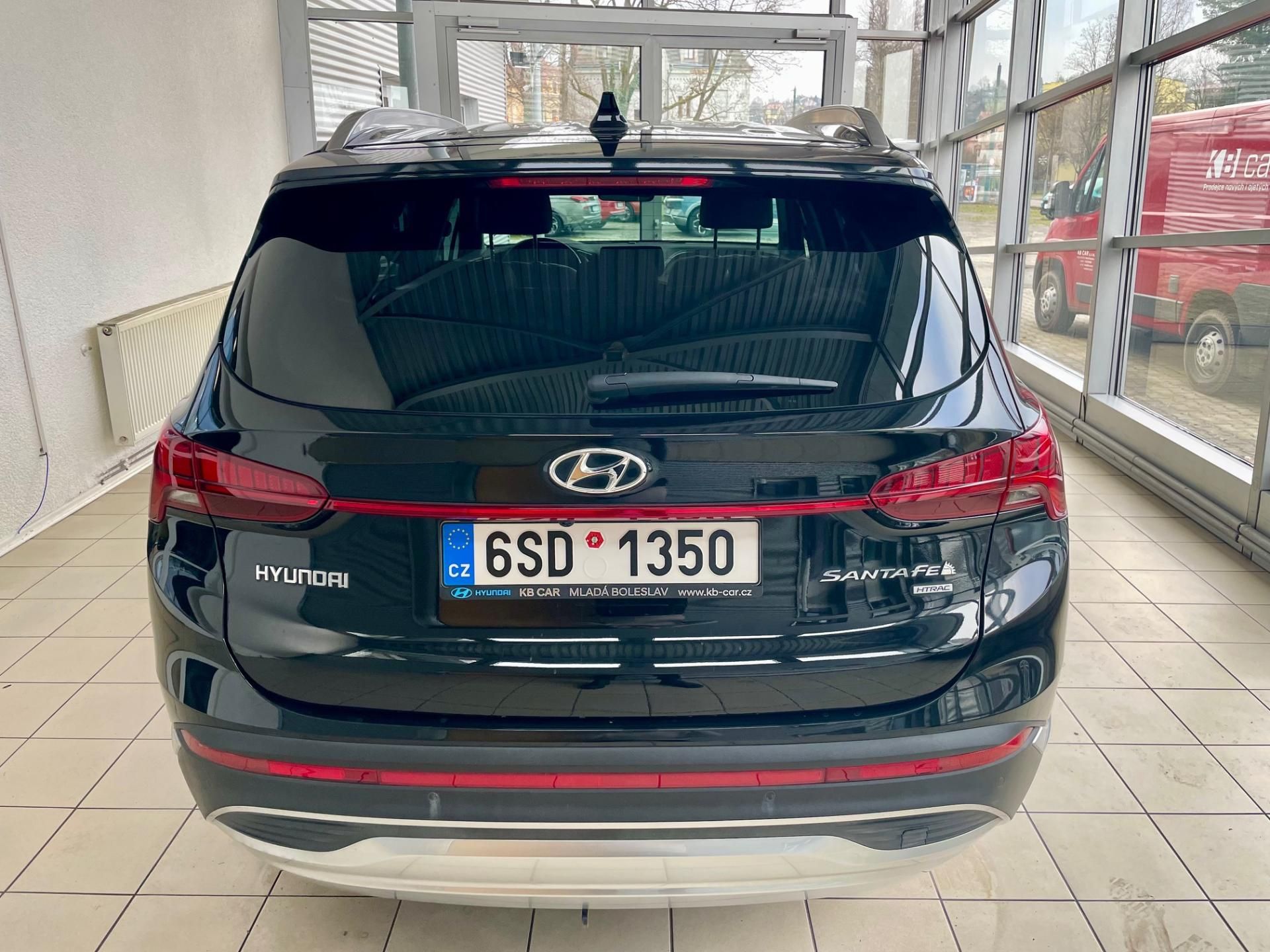Hyundai Santa Fe, 2.2CRDi 142kW Style 4x4 DCT - fotka 3