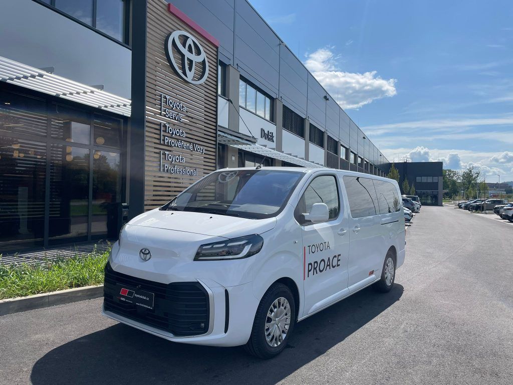 Toyota Proace Verso, 2.0 D-4D L2 MT Business 8S