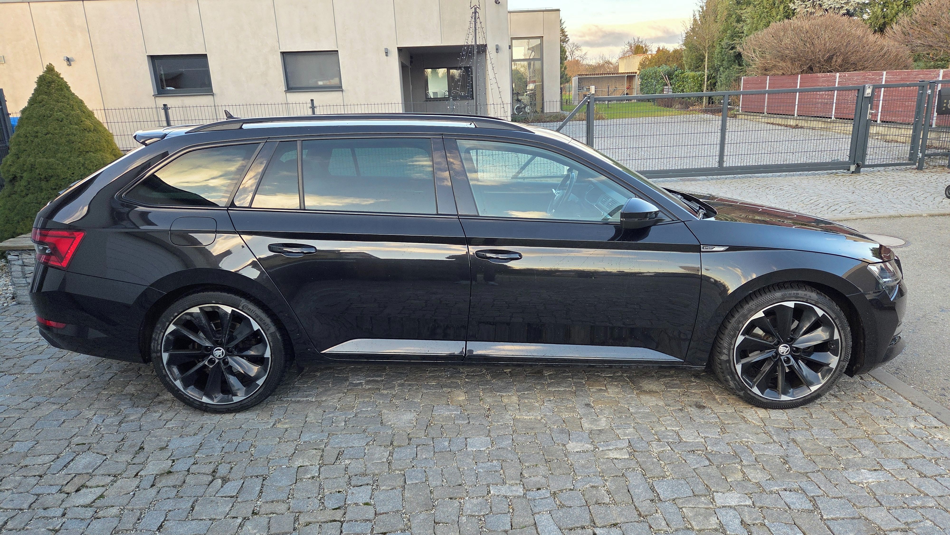 Škoda Superb, SPORTLINE, Webasto/DPH/Rozvody - fotka 4