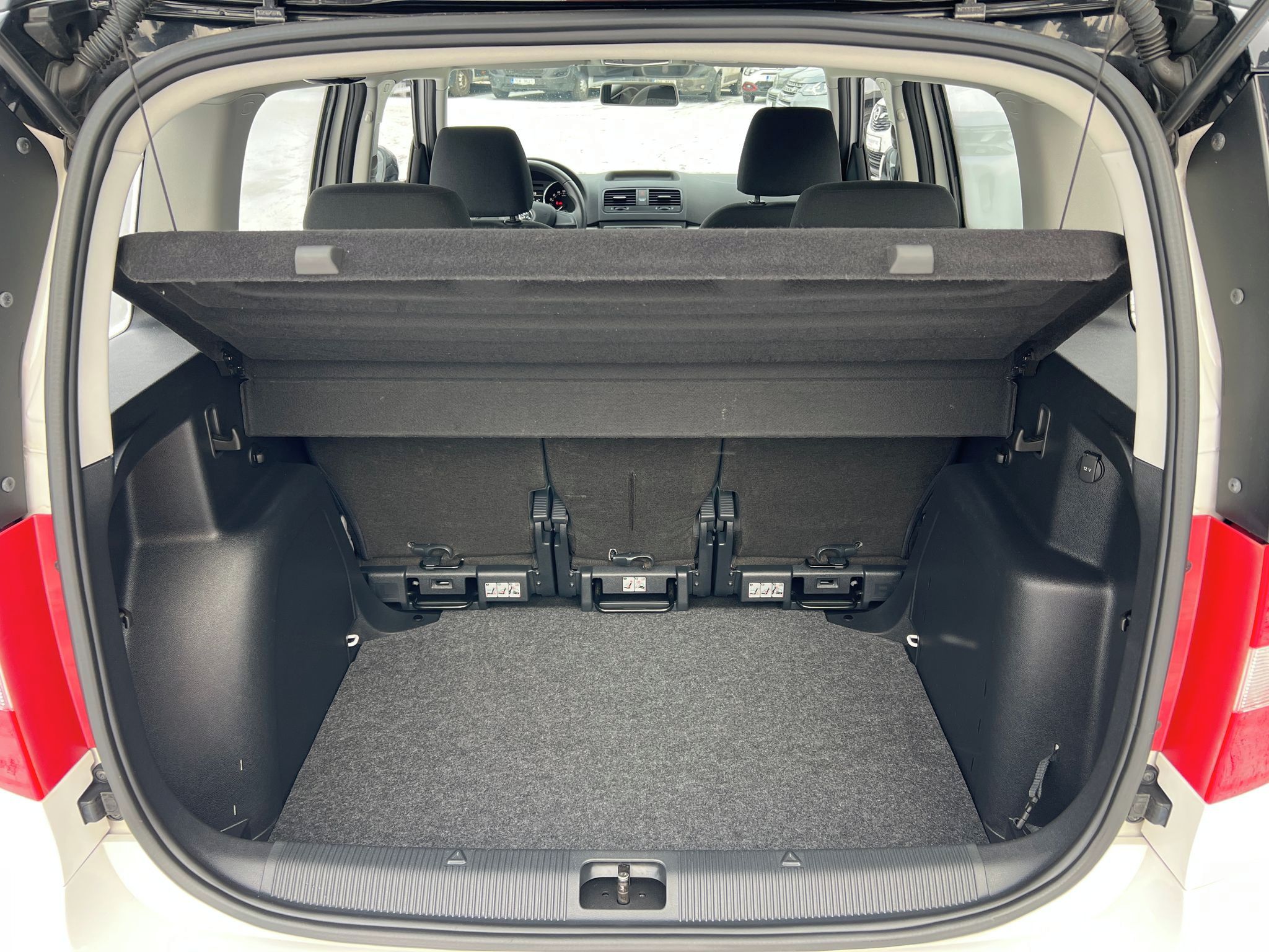 Škoda Yeti, 1.2 TSI 77kW ZÁRUKA SERVIS - fotka 6