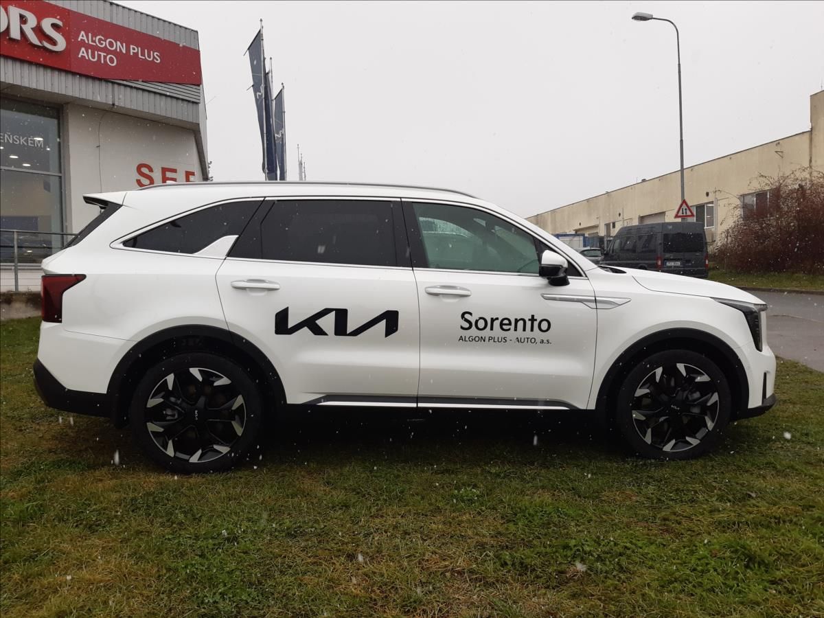 Kia Sorento, TOP 2,2 142kW AT8 - fotka 5