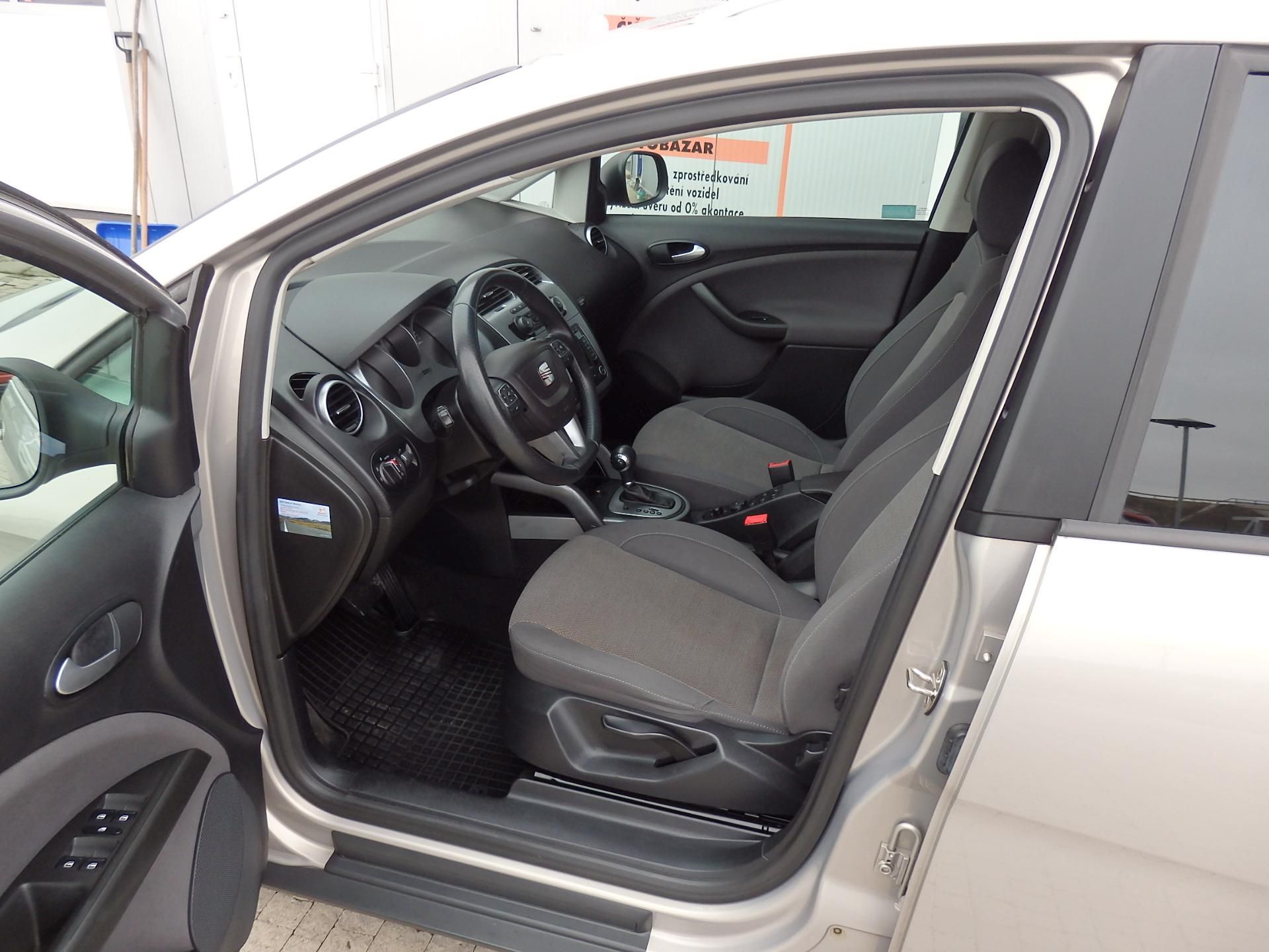 Seat Altea, XL 1.6 TDI 77kW DSG, 10xAIRBAG - fotka 6