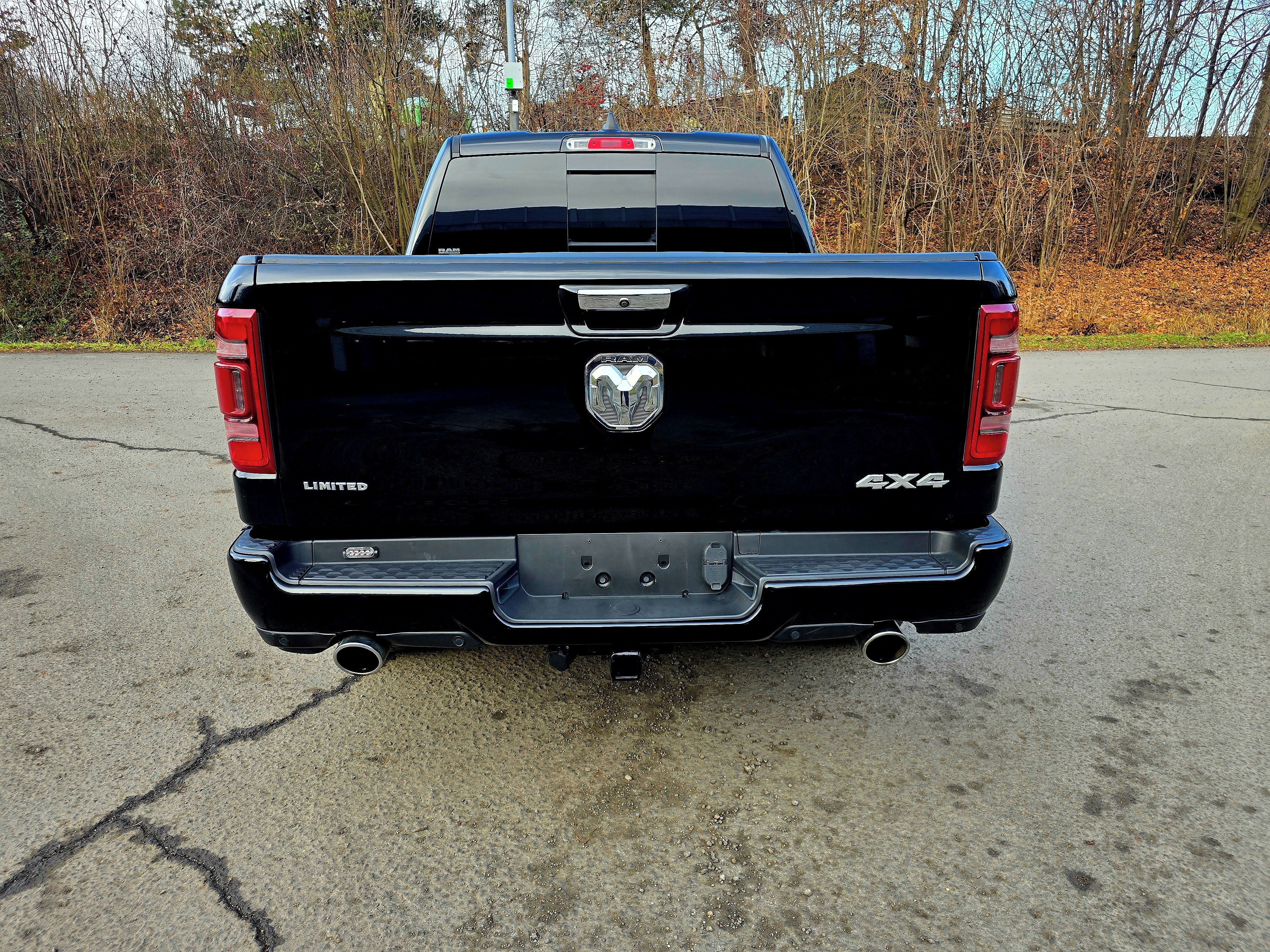 Dodge Ram, 5,7 Limited, DPH, NEBOURANÉ - fotka 4