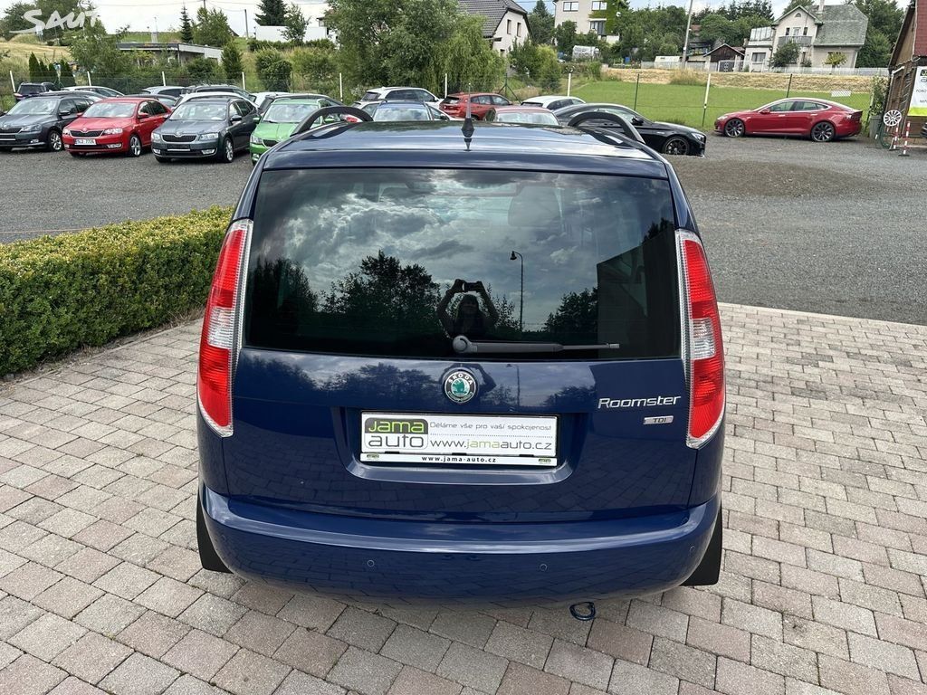 Škoda Roomster, 1,6TDI 66kW STYLE SERVISKA - fotka 6