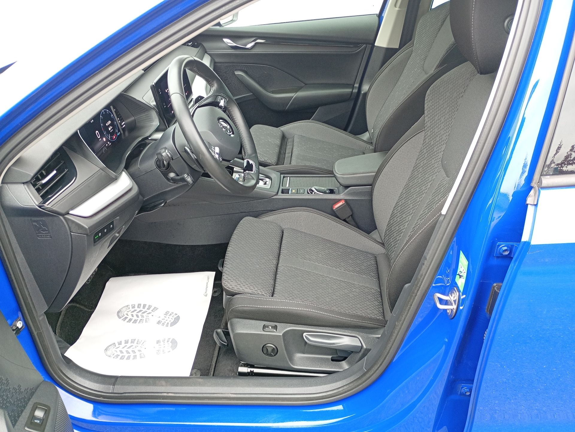 Škoda Octavia, 2.0 TDI 110 kW DSG Clever pake - fotka 6