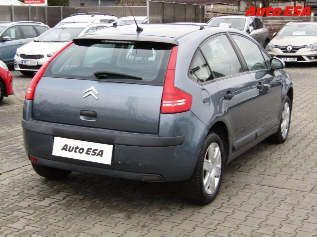 Citroën C4, 1.6i,AC,tempo - fotka 4
