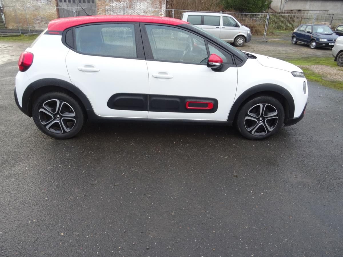 Citroën C3, 1,2 PureTech 61 kW - fotka 3