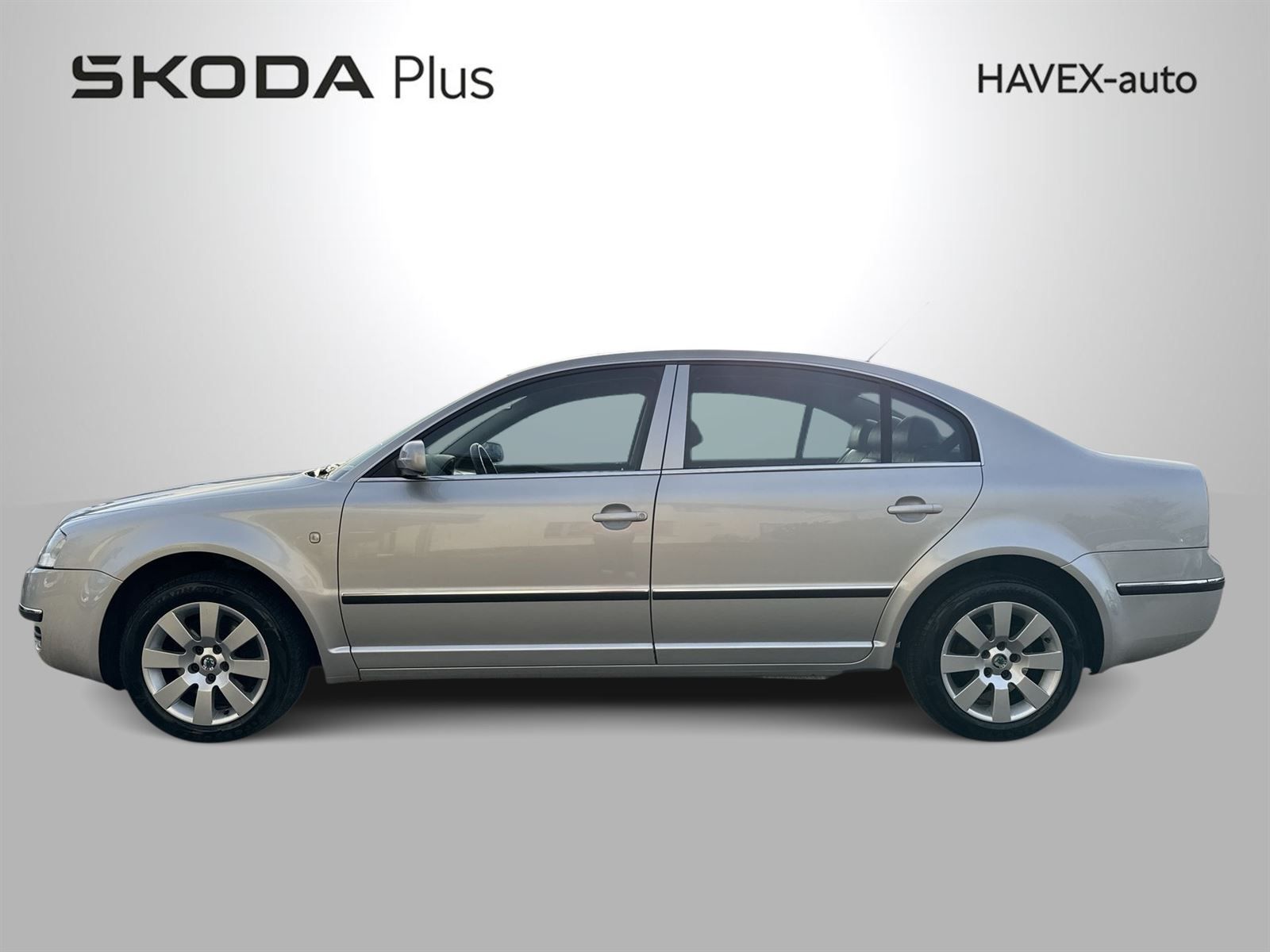 Škoda Superb, 2.5 TDI TipTronic Elegance - fotka 3
