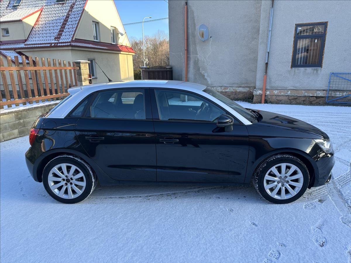Audi A1, 1,4 TFSI SPORTBACK - fotka 2