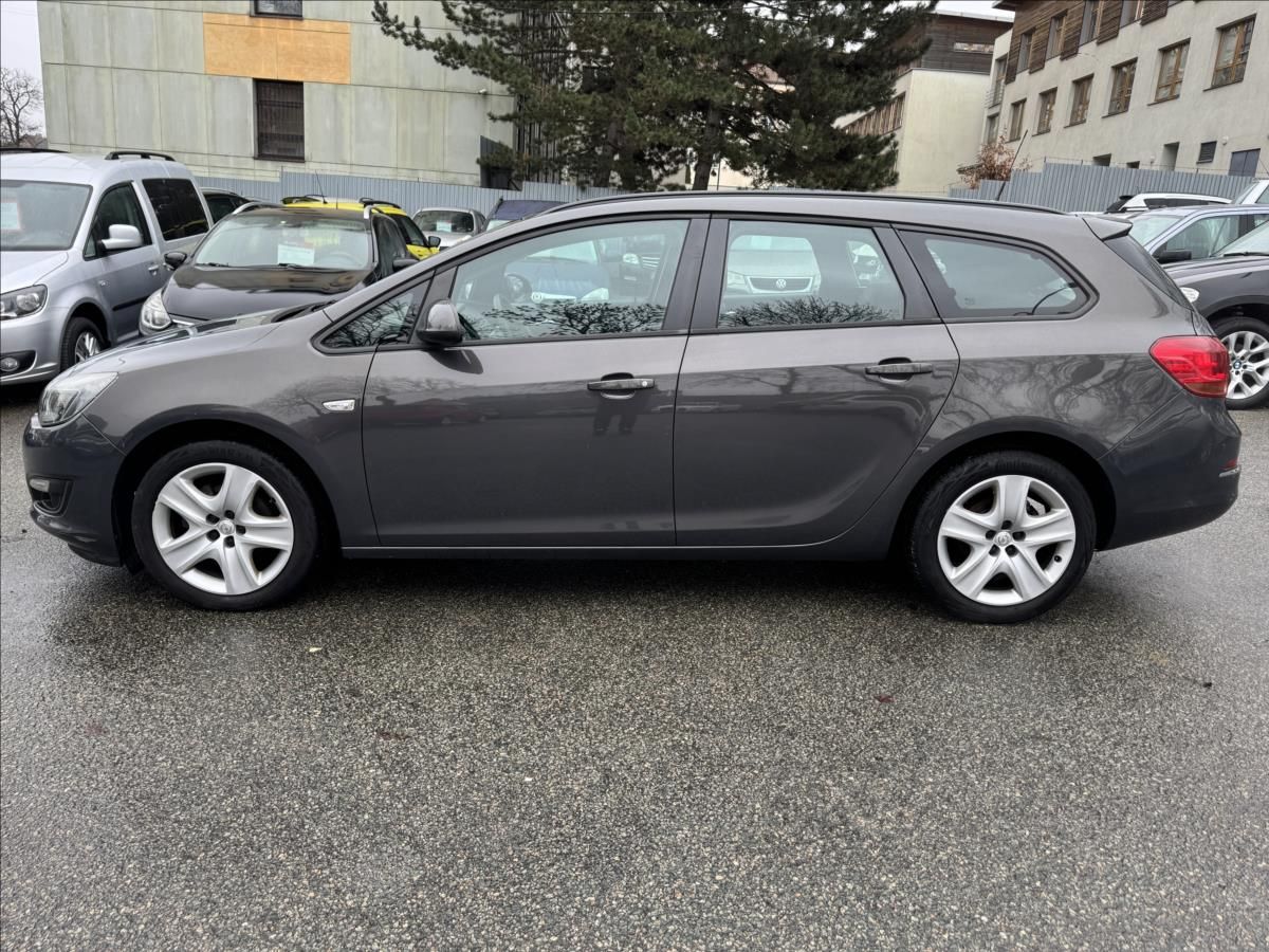 Opel Astra, 1,4 TOVÁRNI LPG+2036 - fotka 4